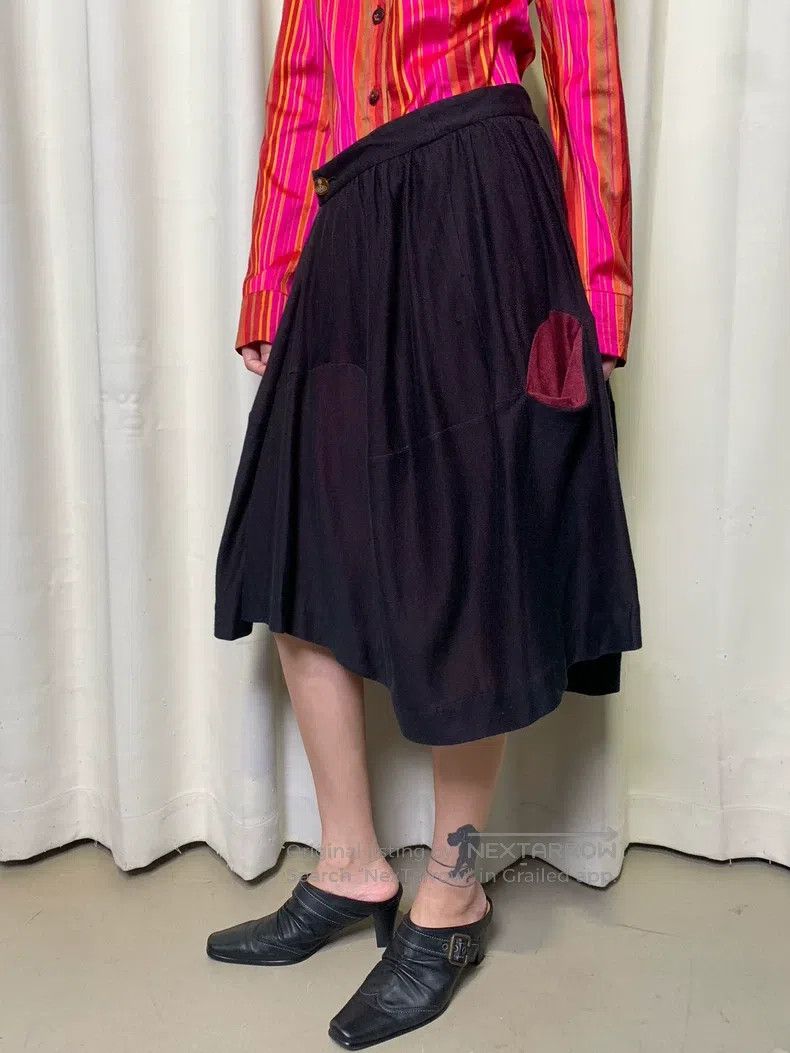 Vivienne Westwood Vivienne Westwood size 2 Vintage Red and Black Witch Pocket Size 25" / US 0 / IT 36 - 2 Thumbnail