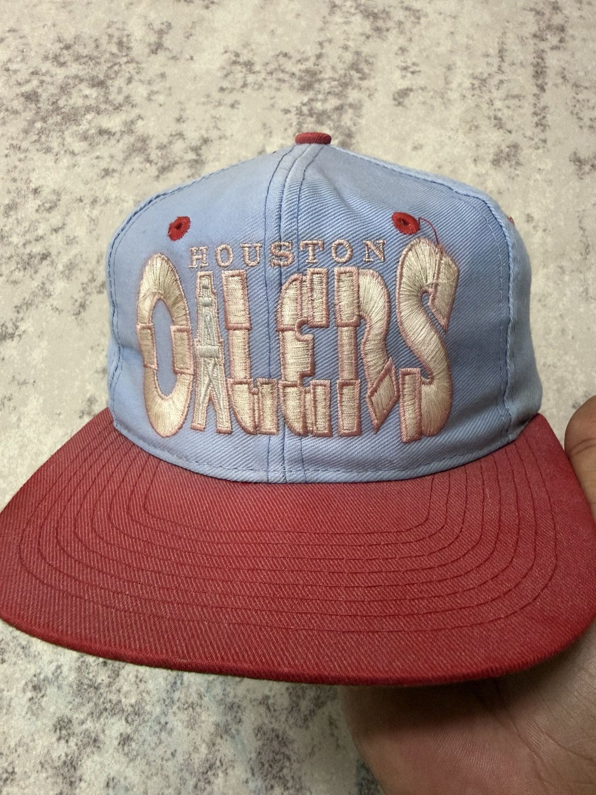 MLB Sun faded🔥🔥Vintage Houston Oilers Snapback Cap Size ONE SIZE - 6 Thumbnail