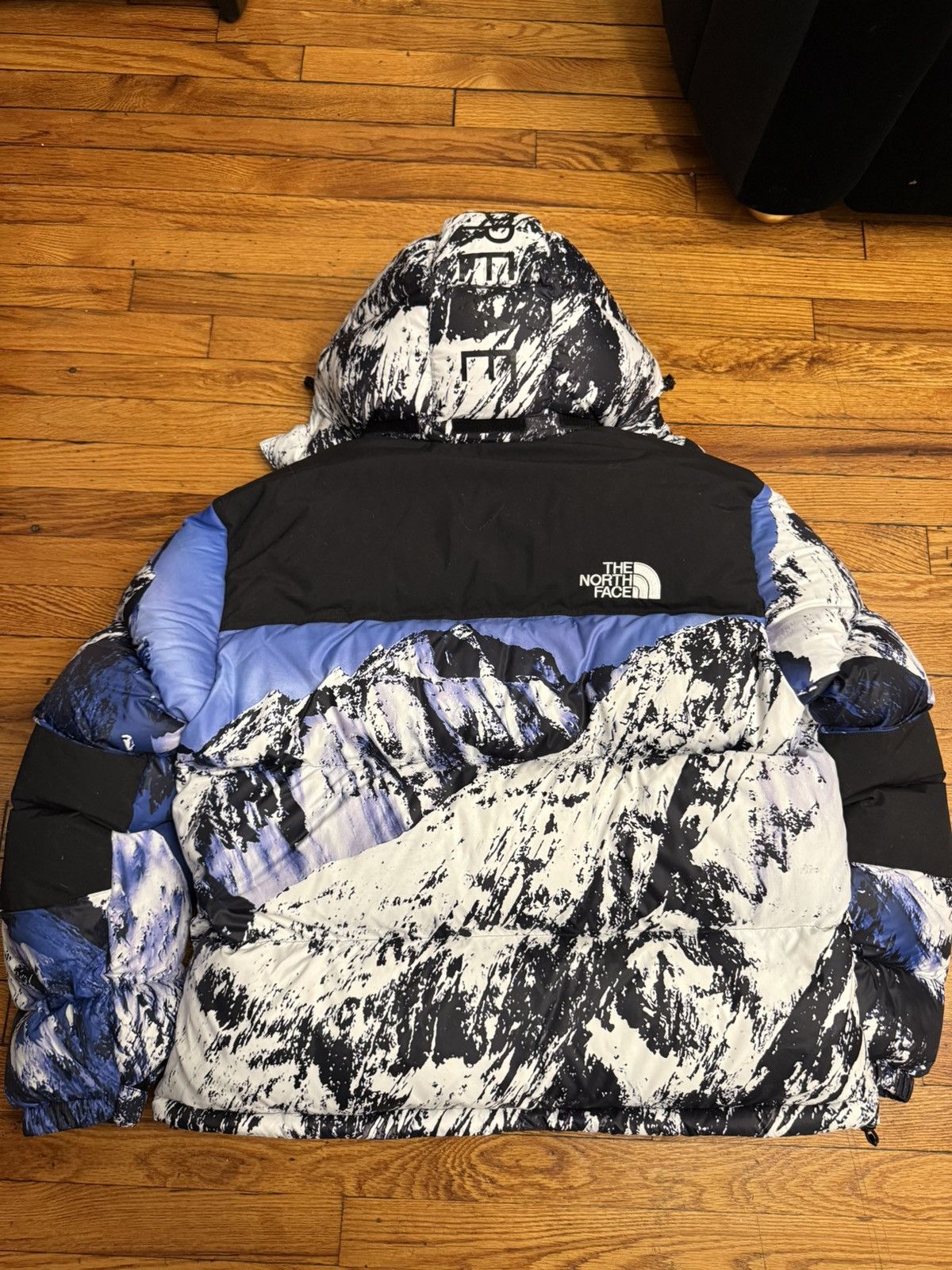 Supreme × The North Face The North Face x Supreme Baltoro Mountain Puffer Coat Size L Size US L / EU 52-54 / 3 - 8 Thumbnail