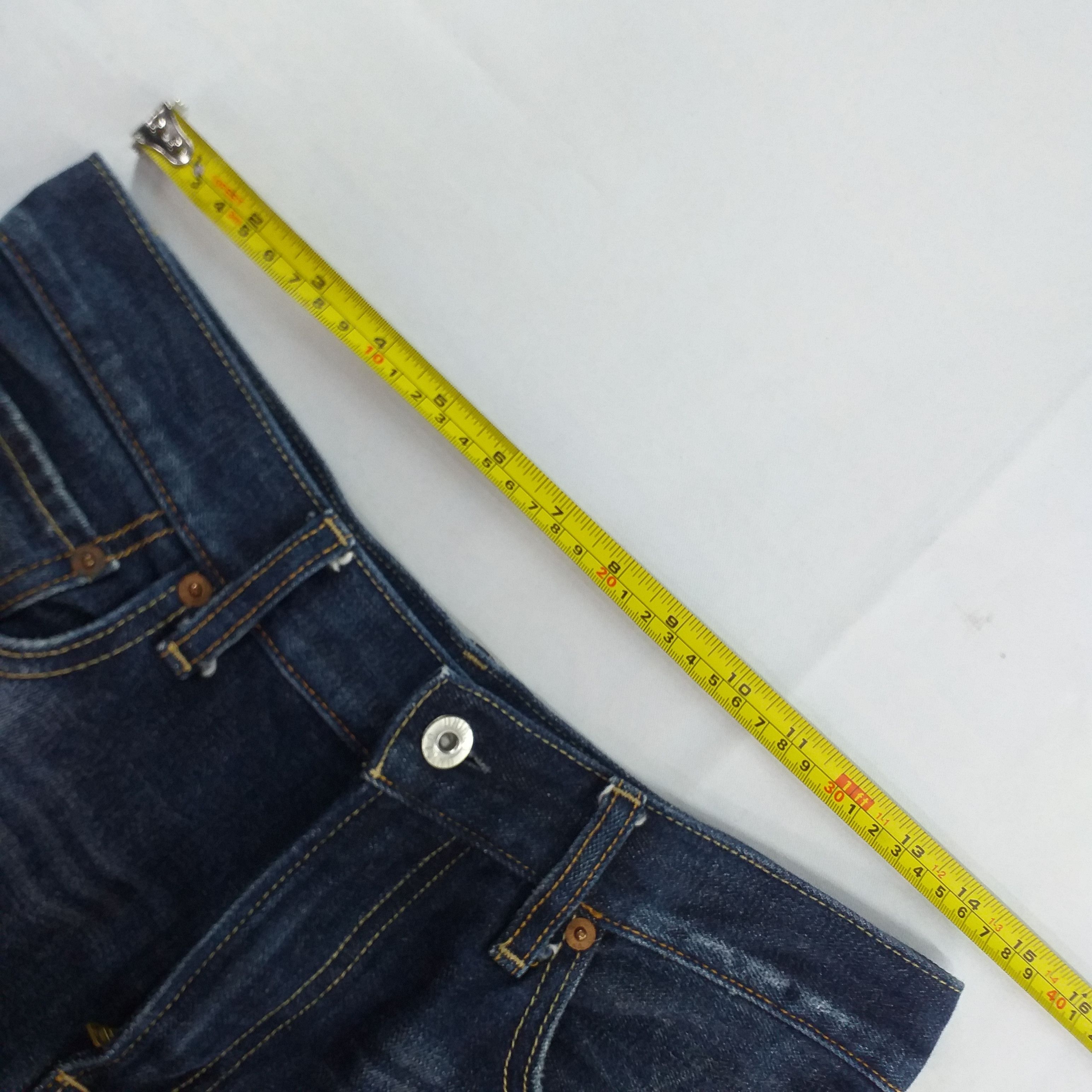 Japanese Brand Uniqlo Japanese Brand Distressed Denim 29x34 -JN025 Size US 29 - 16 Thumbnail