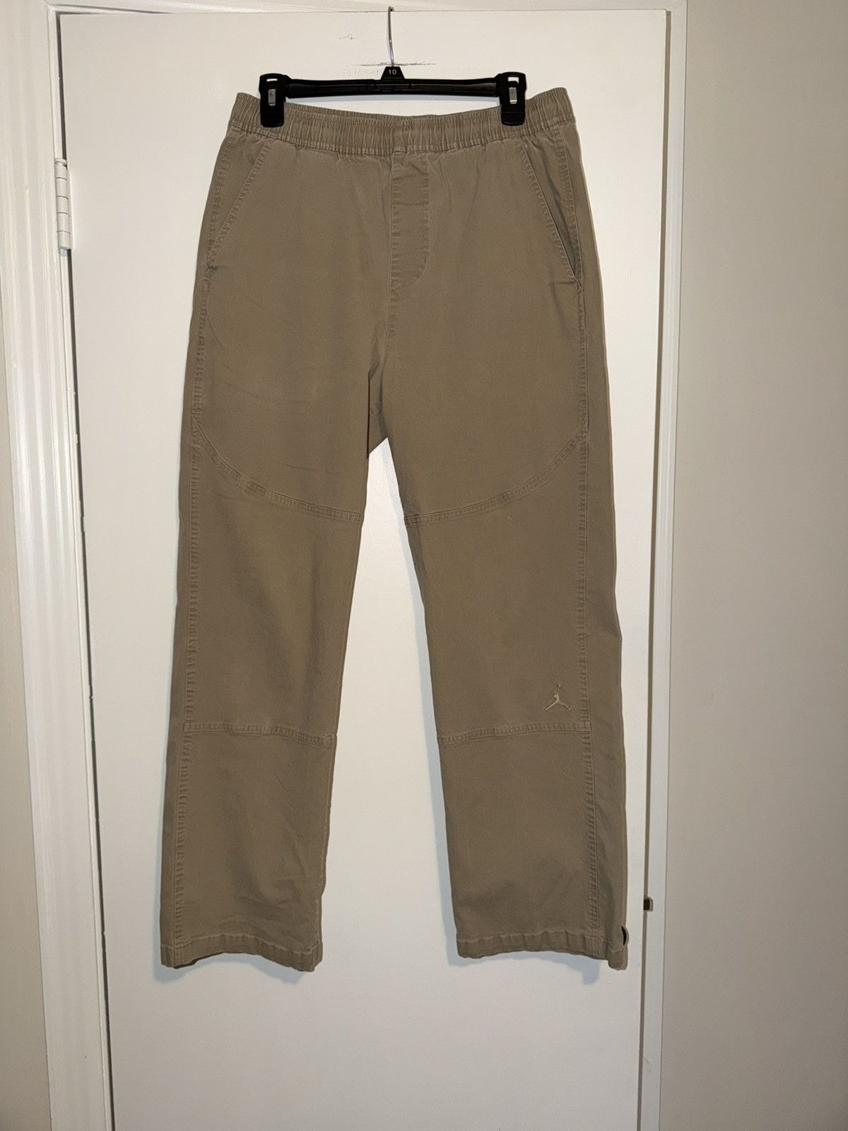Nike Nike Jordan Essentials Men’s Pants Elastic Waist Size L Size US 34 / EU 50 - 1 Thumbnail