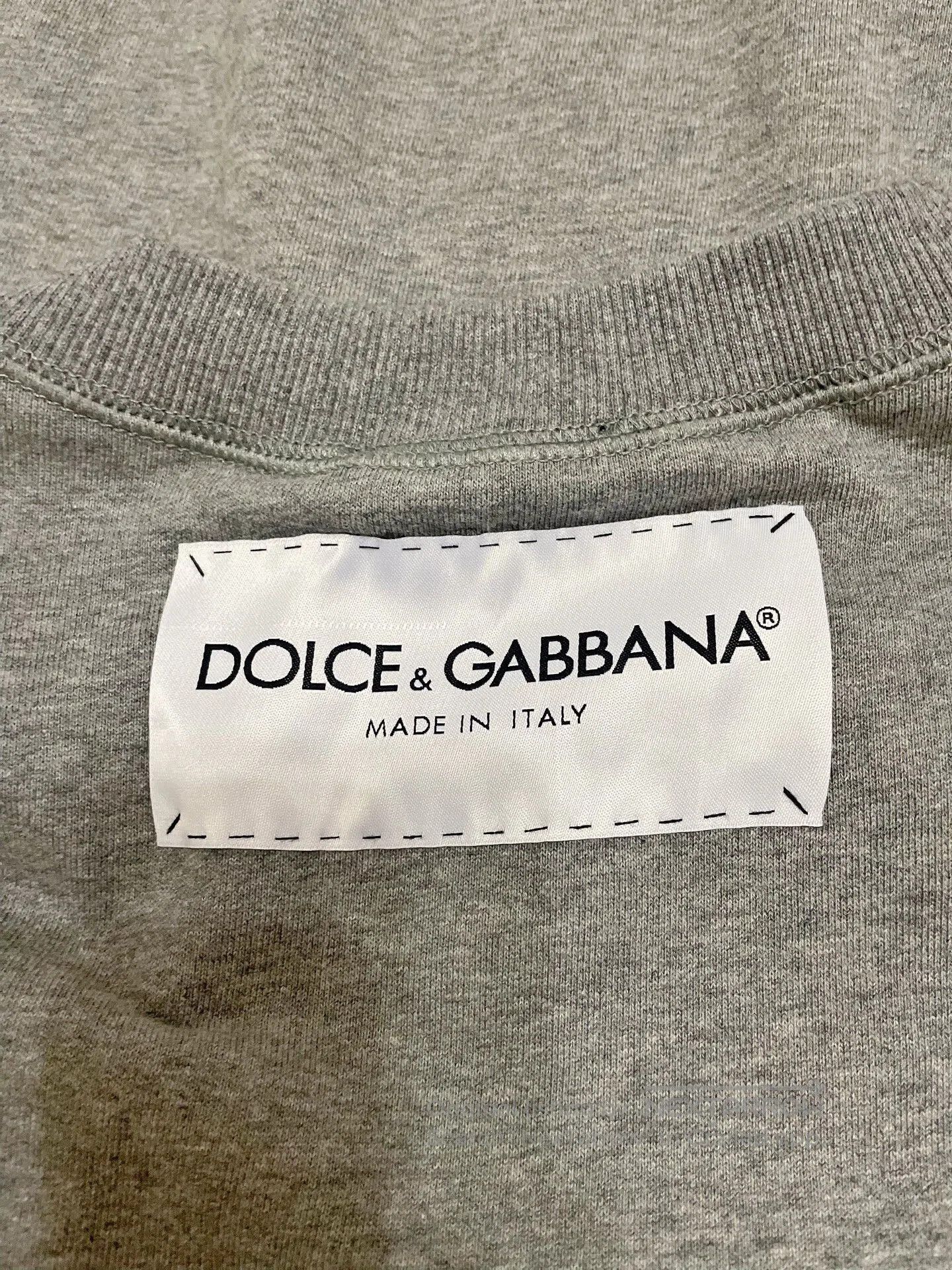 Dolce & Gabbana Dolce & Gabbana Gray Short-Sleeve T-Shirt. Size US XL / EU 56 / 4 - 7 Thumbnail
