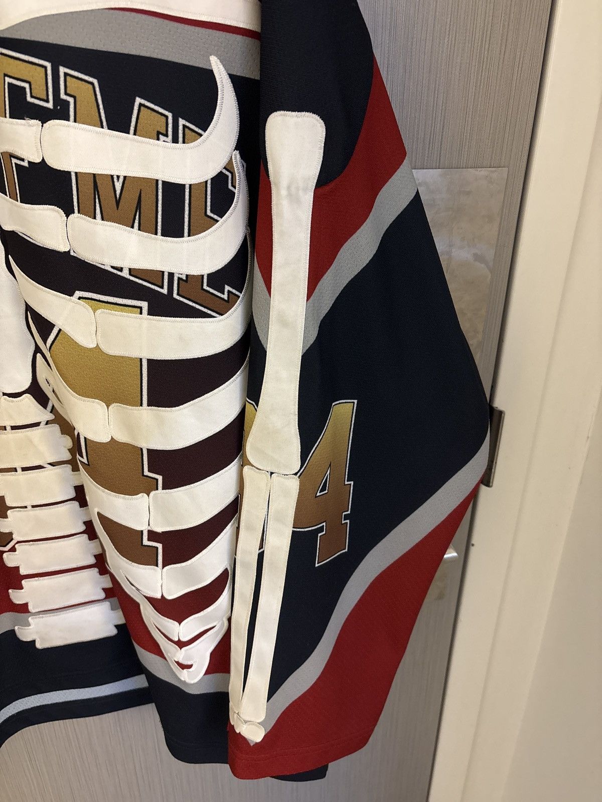 Supreme Supreme Bones hockey jersey Size US M / EU 48-50 / 2 - 2 Thumbnail