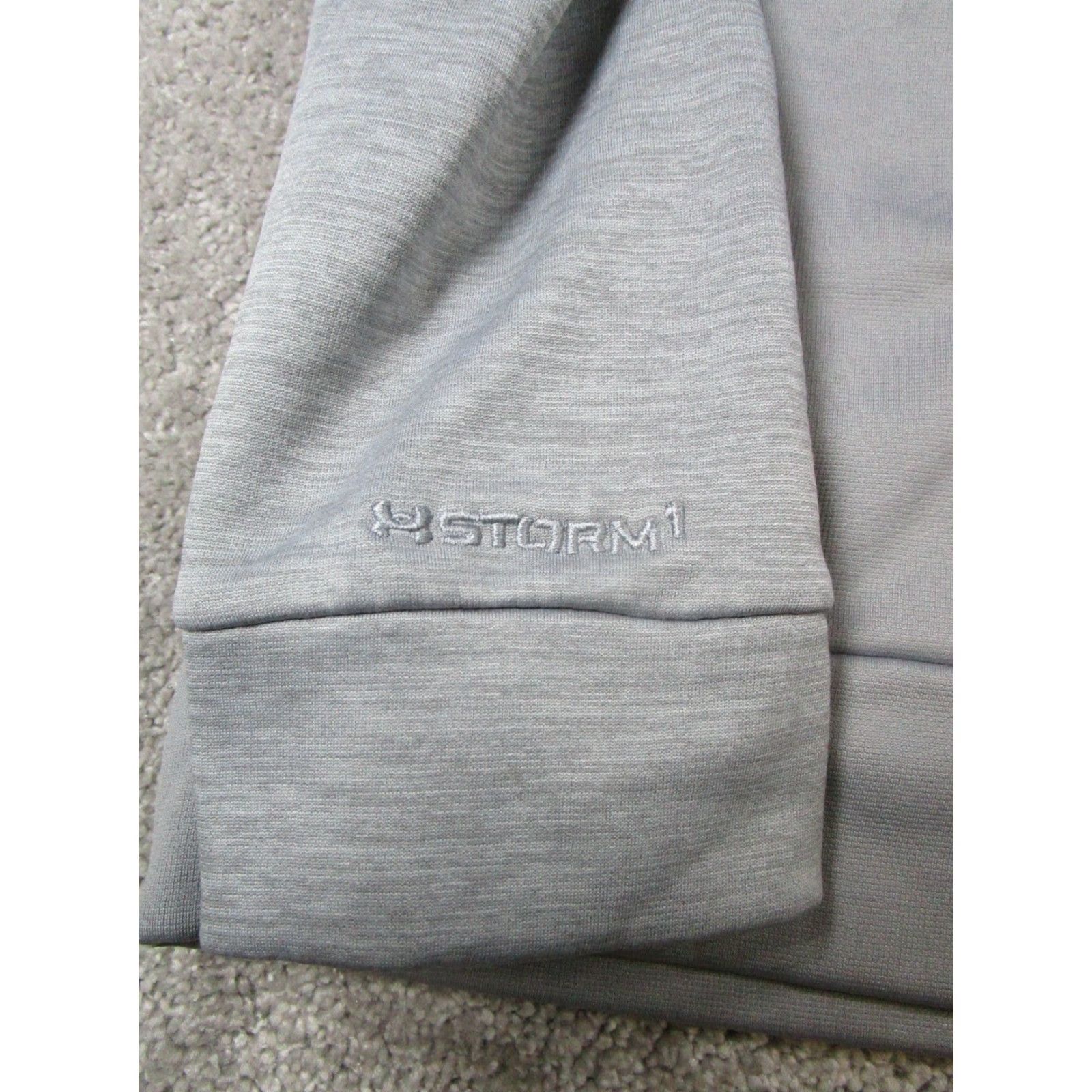 Under Armour Under Armour Storm Hoodie Mens M Gray Pullover Hoodie Gym & Training Running Mens Size US M / EU 48-50 / 2 - 3 Thumbnail