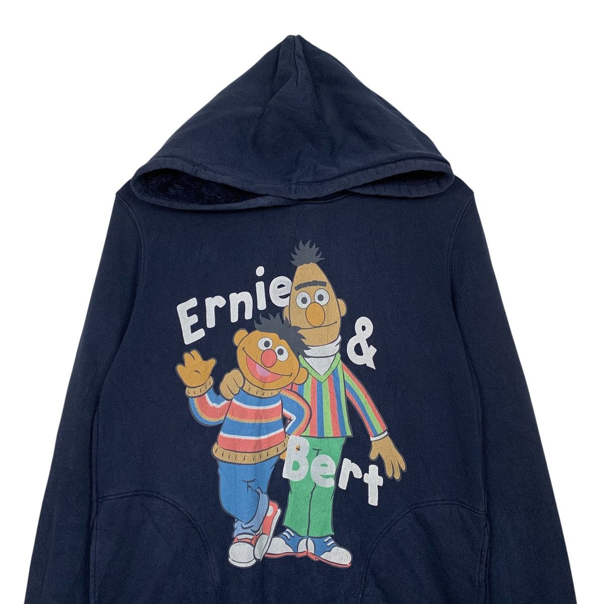 Uniqlo Uniqlo Sesame Street Ernie & Bert Pullover Hoodie Size US L / EU 52-54 / 3 - 2 Thumbnail