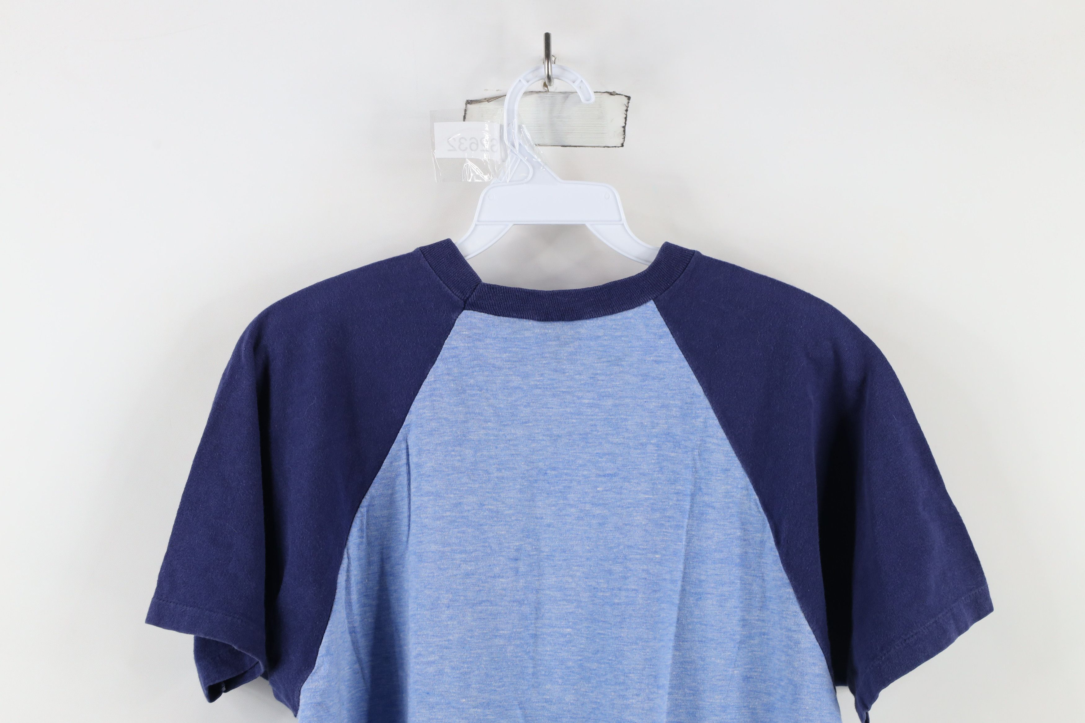 Vintage Vintage 70s 80s Streetwear Beach Raglan T-Shirt USA Size US L / EU 52-54 / 3 - 14 Thumbnail