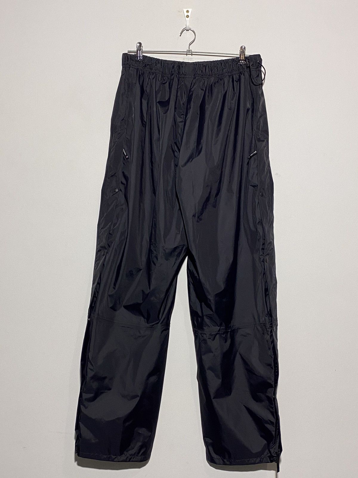 Berghaus Berghaus hype y2k gorpcore streetwear pants Size US 38 / EU 54 - 5 Thumbnail