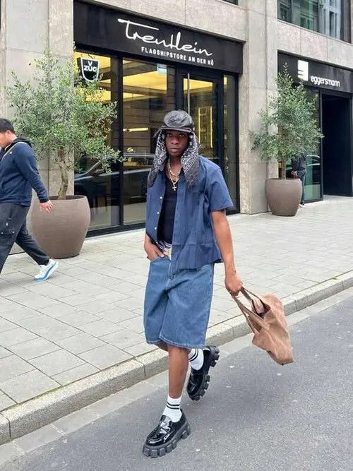 Japanese Brand × Vintage Vintage jeans jorts Y2K RETRO shorts Size US 32 / EU 48 - 2 Thumbnail