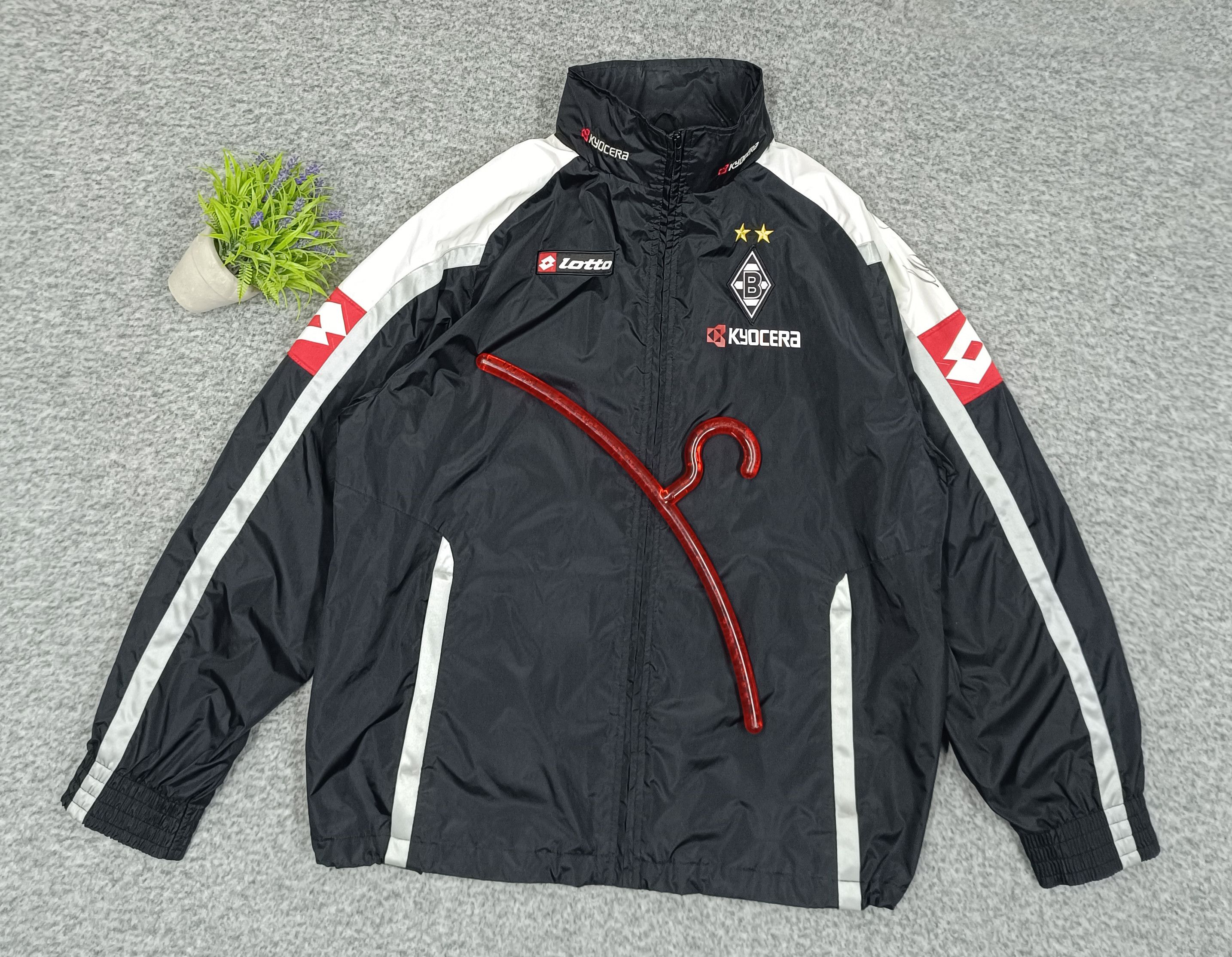 Lotto Sport 2006-08 Borussia Lotto Jacket M Signed Oliver Neuville 27 Size US M / EU 48-50 / 2 - 1 Thumbnail