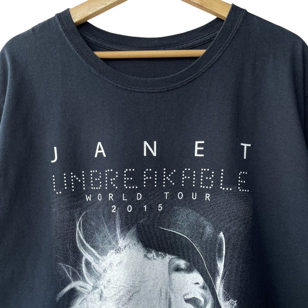 Band Tees × Vintage Janet Jackson 2015 Unbreakable World Tour Promo Tee Size US L / EU 52-54 / 3 - 3 Thumbnail