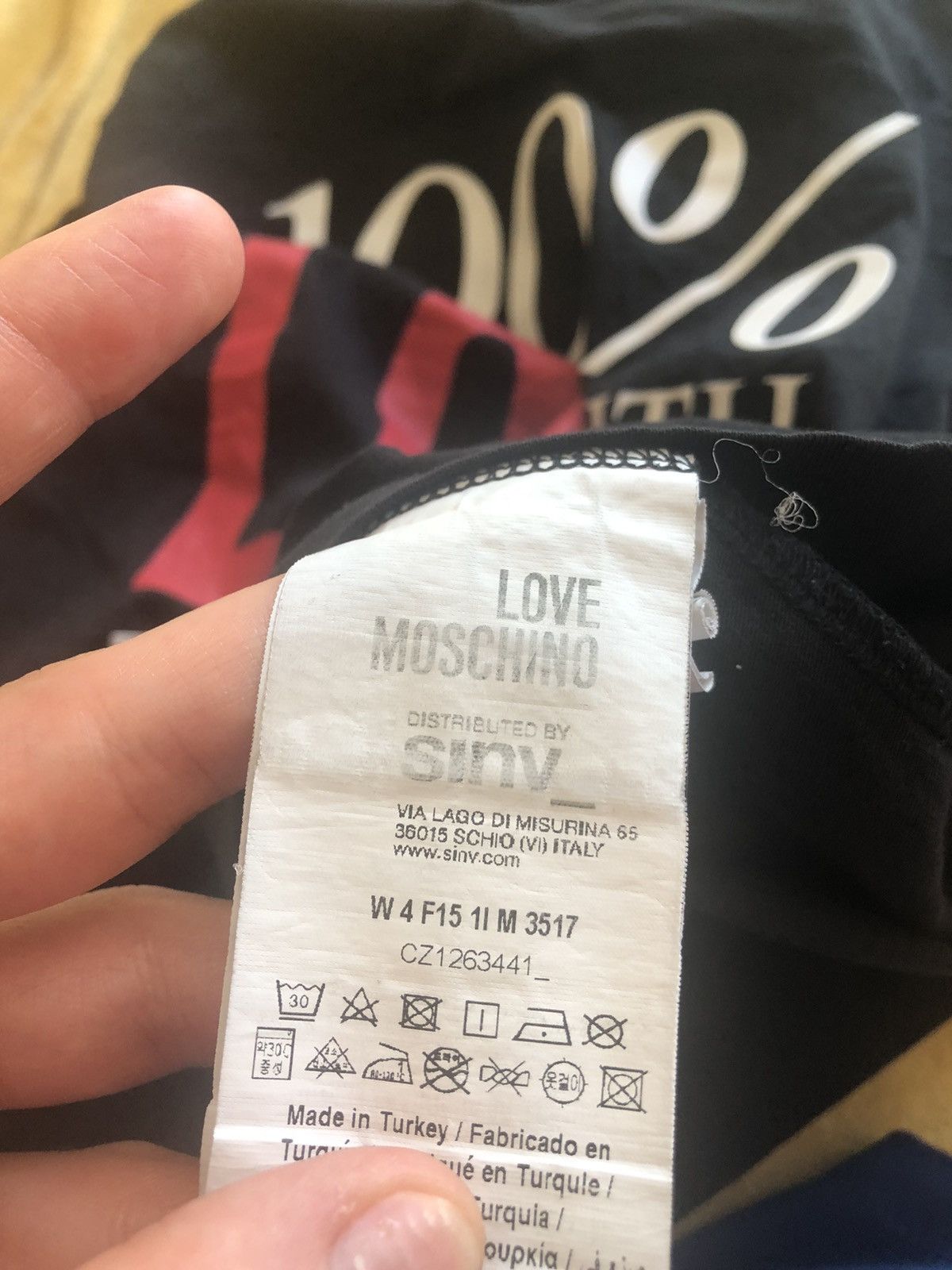 Moschino LOVE MOSCHINO VINTAGE DESIGNER TEE SHIRT Size US S / EU 44-46 / 1 - 5 Thumbnail