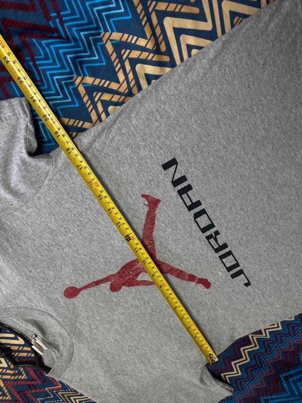 Jordan Brand Streetwear T-Shirt Jordan Brand big logo gray Y2K Vintage Size US L / EU 52-54 / 3 - 10 Thumbnail