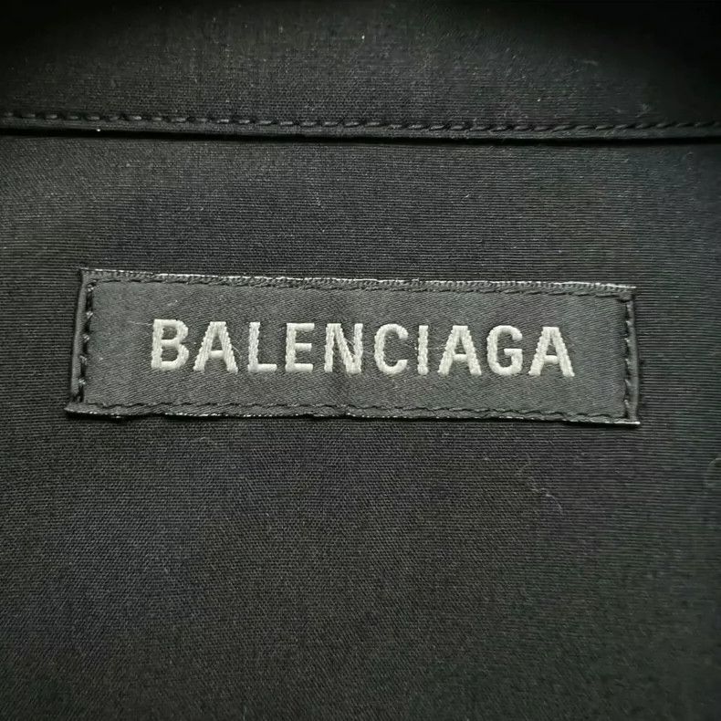 Balenciaga Balenciaga Bitcoin Double B Striped Logo Black Long Sleeve Size US S / EU 44-46 / 1 - 4 Thumbnail
