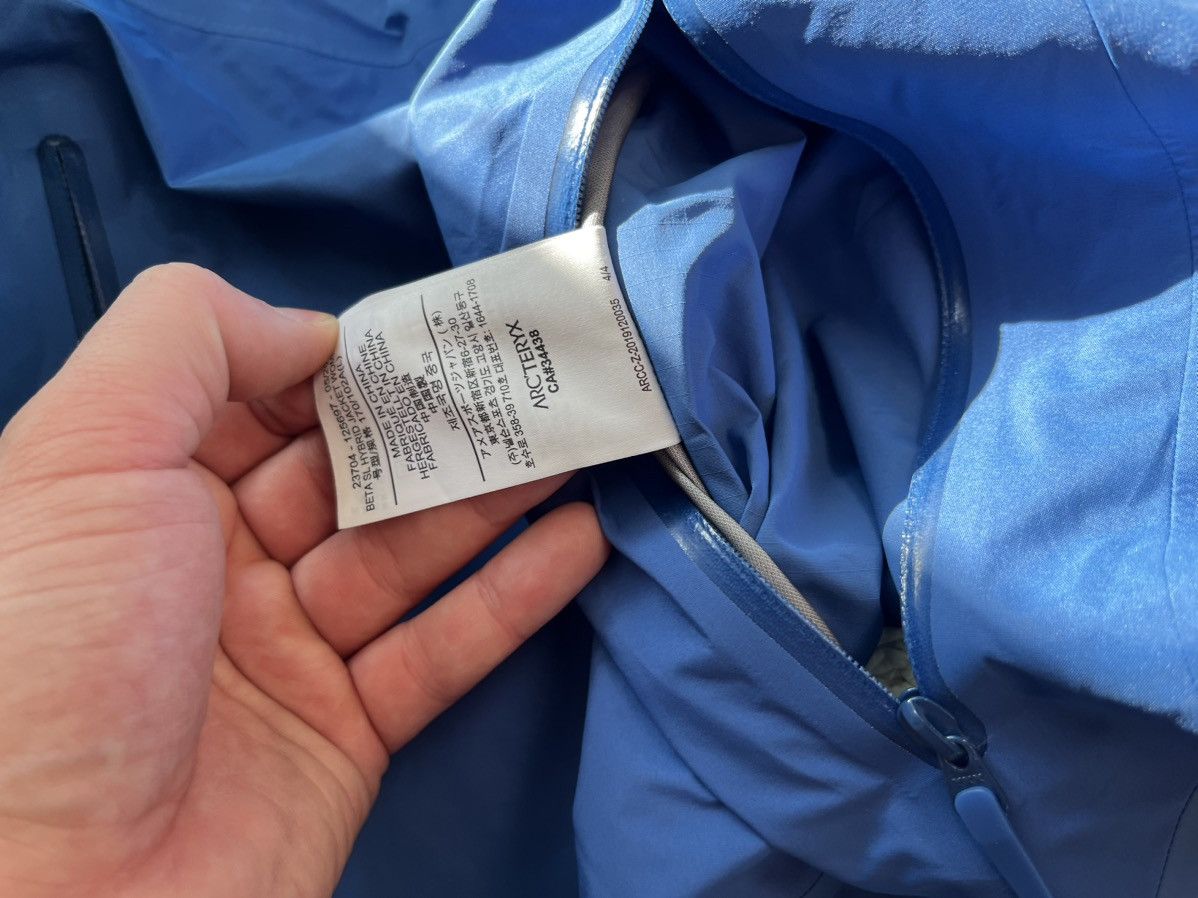 Arc'teryx × Goretex Arctery Beta SL Hybrid Gore Tex Hooded Jacket Womens Size L / US 10 / IT 46 - 15 Thumbnail