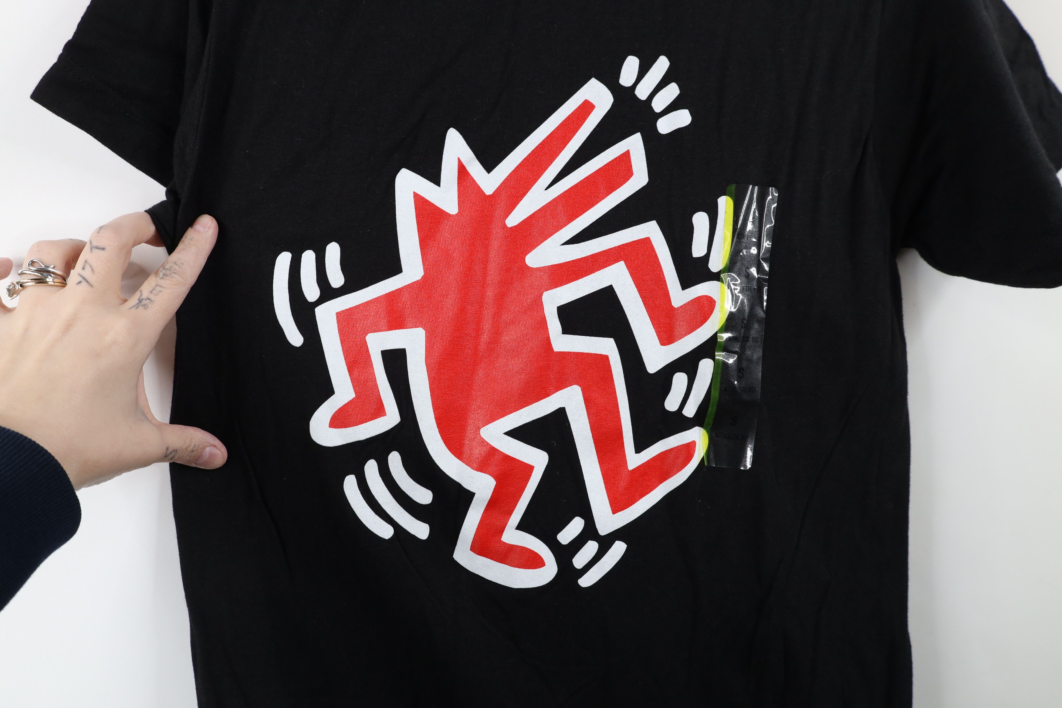 Vintage Deadstock Retro Y2K Keith Haring Dog Short Sleeve T-Shirt Size US S / EU 44-46 / 1 - 4 Thumbnail