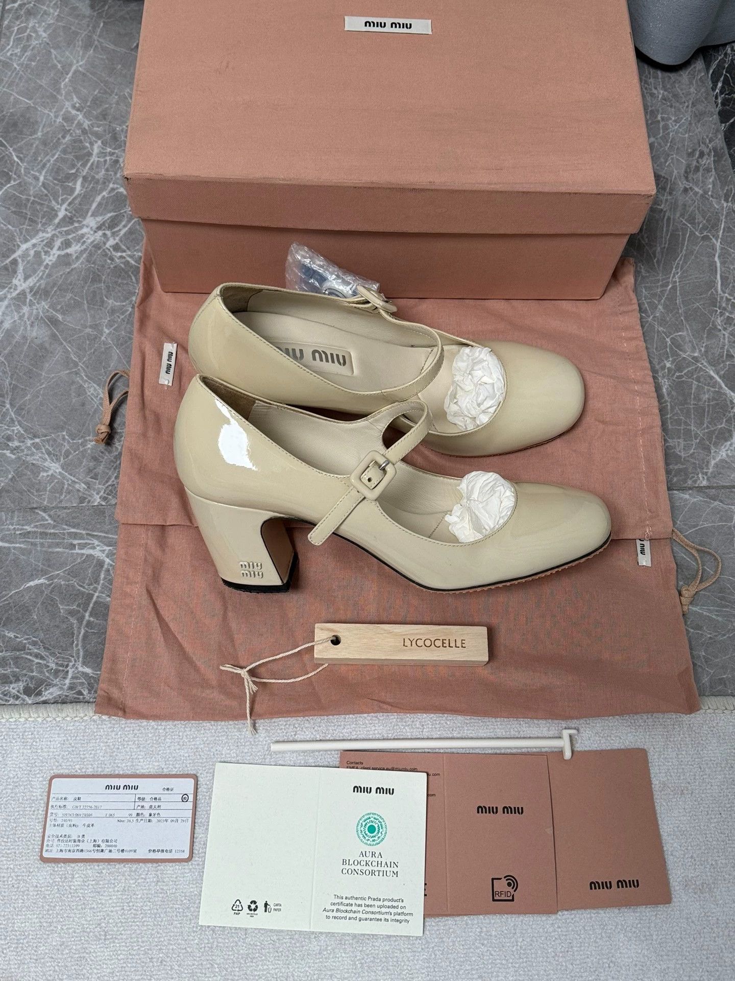Miu Miu MiuMiu Mary Jane Heels Ivory 38.5 6cm Size US 8 / IT 38 - 9 Thumbnail