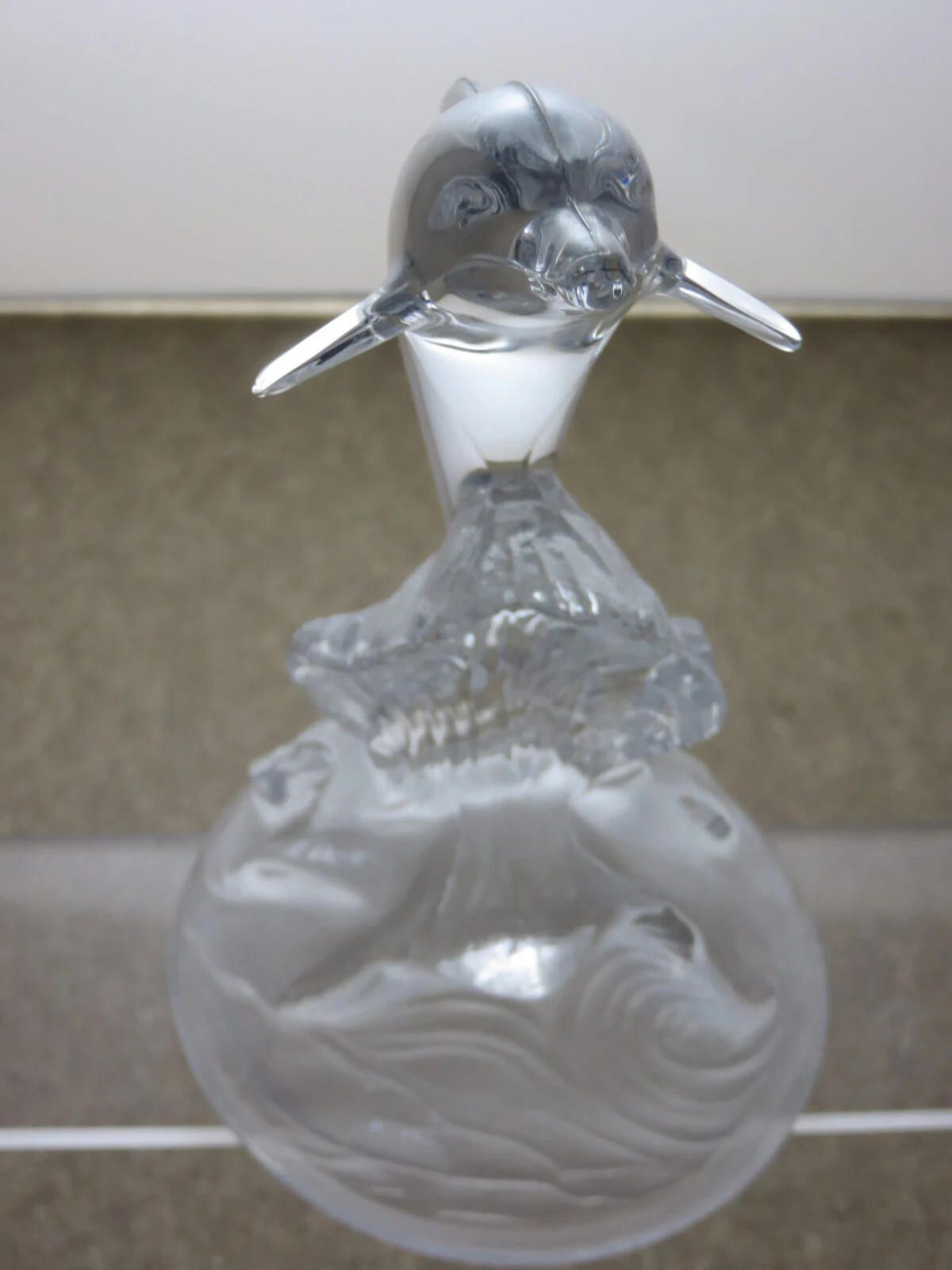 The Unbranded Brand Vintage Italian dolphin on a wave figurine glass sculpture Size ONE SIZE - 3 Thumbnail