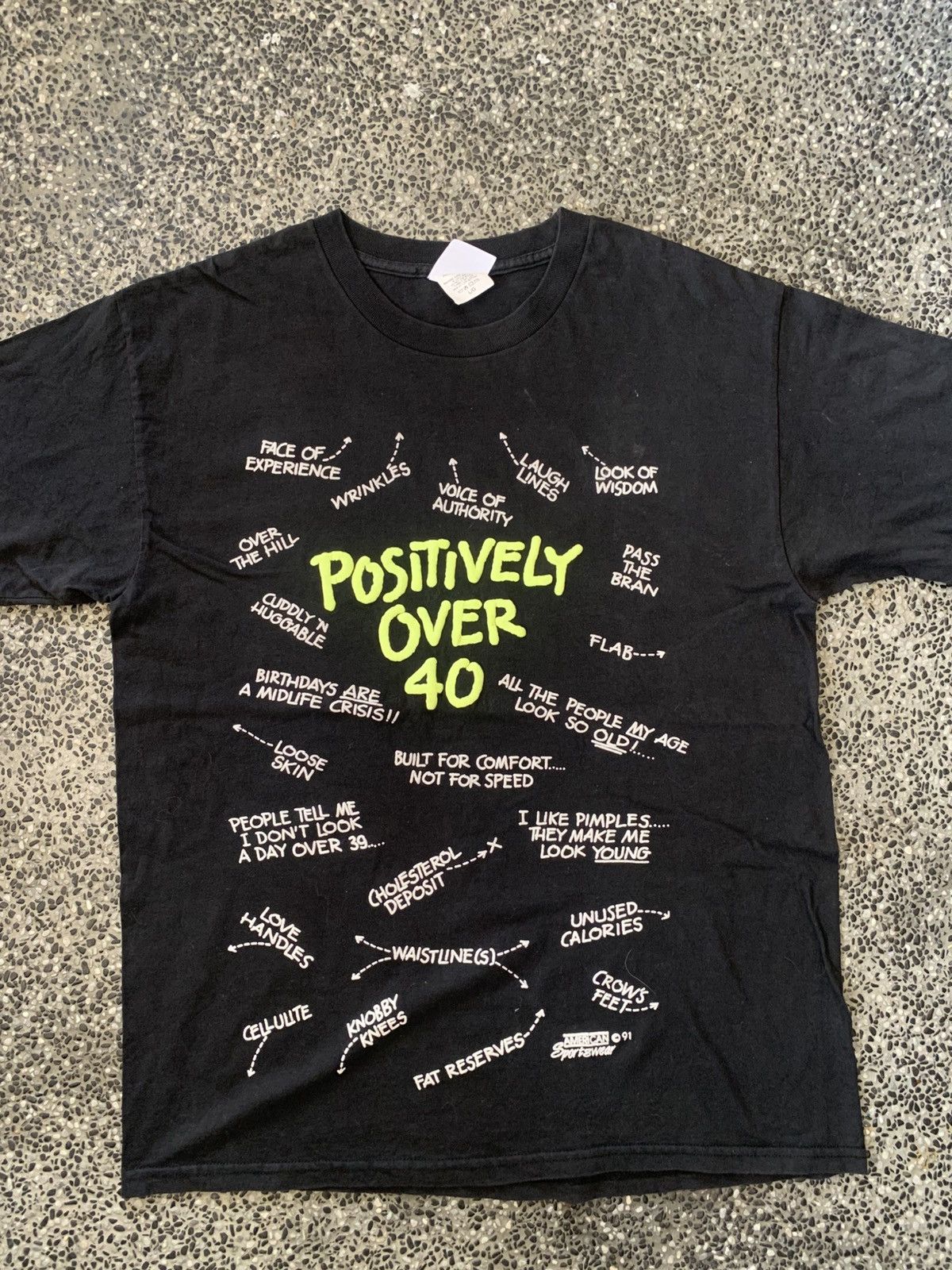 Arts & Science Vintage 90s Positively Over 40 American Sportswear T shirt Size US L / EU 52-54 / 3 - 12 Thumbnail