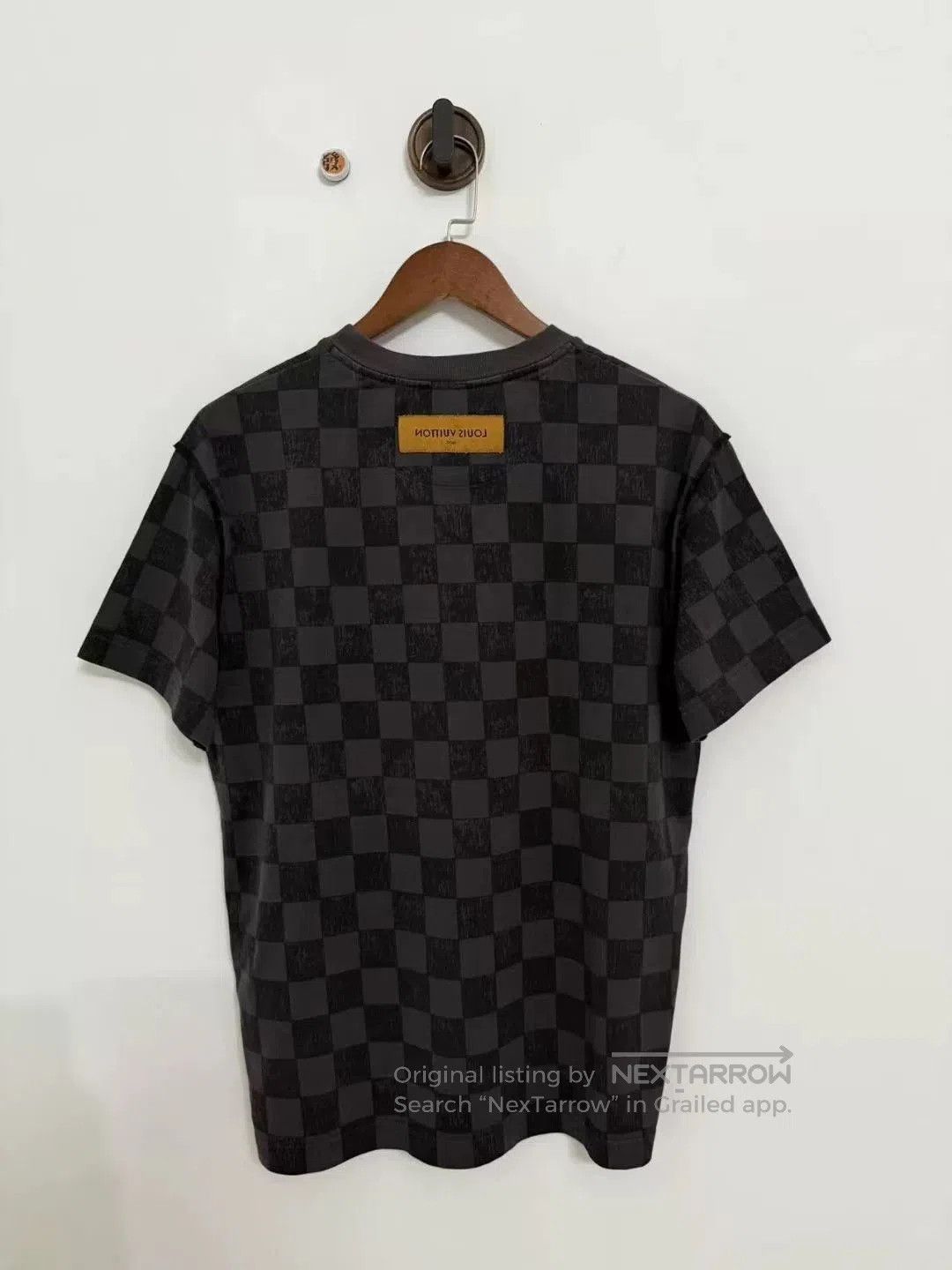 Louis Vuitton Louis Vuitton Black Gray Checkerboard Logo Tee. Size US S / EU 44-46 / 1 - 3 Thumbnail