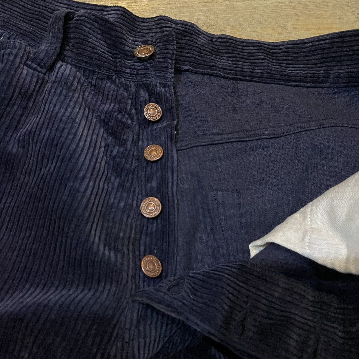 Japanese Brand Radiall corduroy short pant Size US 34 / EU 50 - 5 Thumbnail