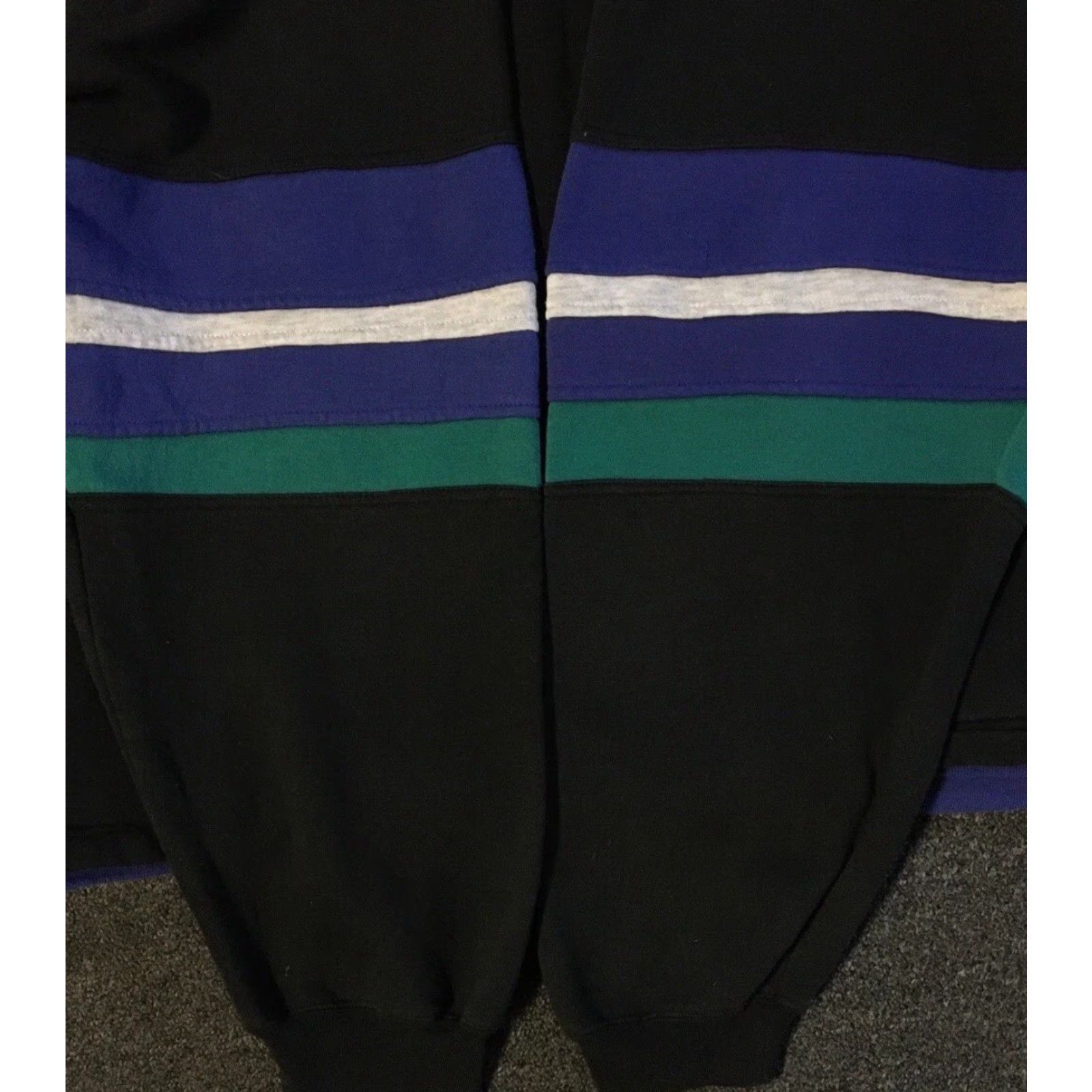 Quiksilver Vtg 90s Faded Striped Sweatshirt L Boxy Surf Skate Grunge Vaporwave Gotcha OP 80 Hoodie Men L Black Size US L / EU 52-54 / 3 - 3 Thumbnail