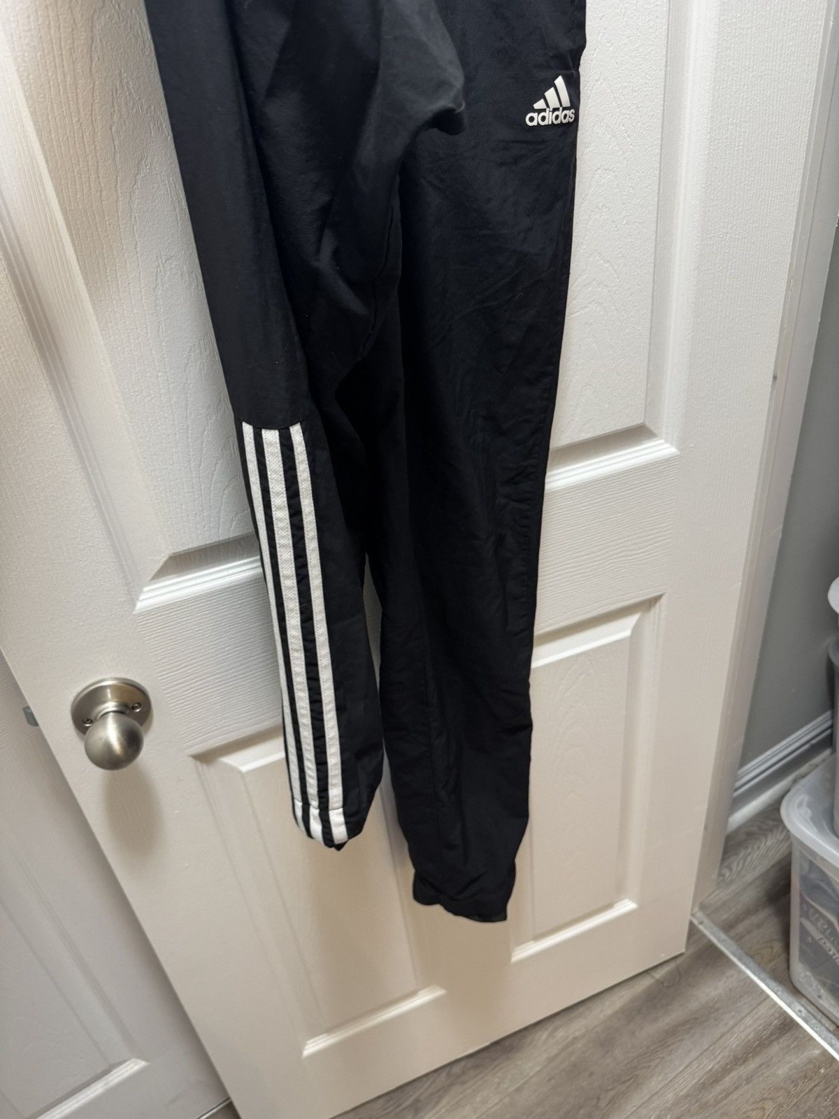 Adidas Adidas Track Pants Vintage Black 3 Stripe Sport Essentials Size US 28 / EU 44 - 2 Thumbnail