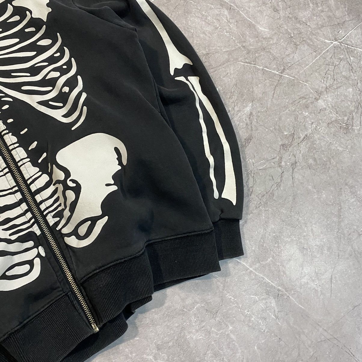 Japanese Brand × Vintage VINTAGE SKELETON FULL ZIP HOODIE STREETWEAR OVER PRINT 00s Size US S / EU 44-46 / 1 - 3 Thumbnail