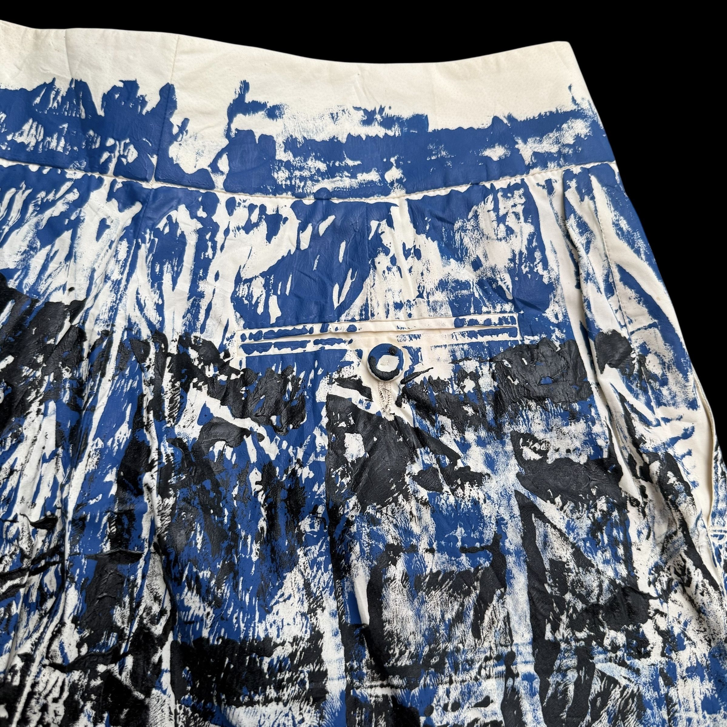 Bottega Veneta Bottega Veneta Resort 2014 Roller Painted Bermuda Shorts Size 28" / US 6 / IT 42 - 9 Thumbnail