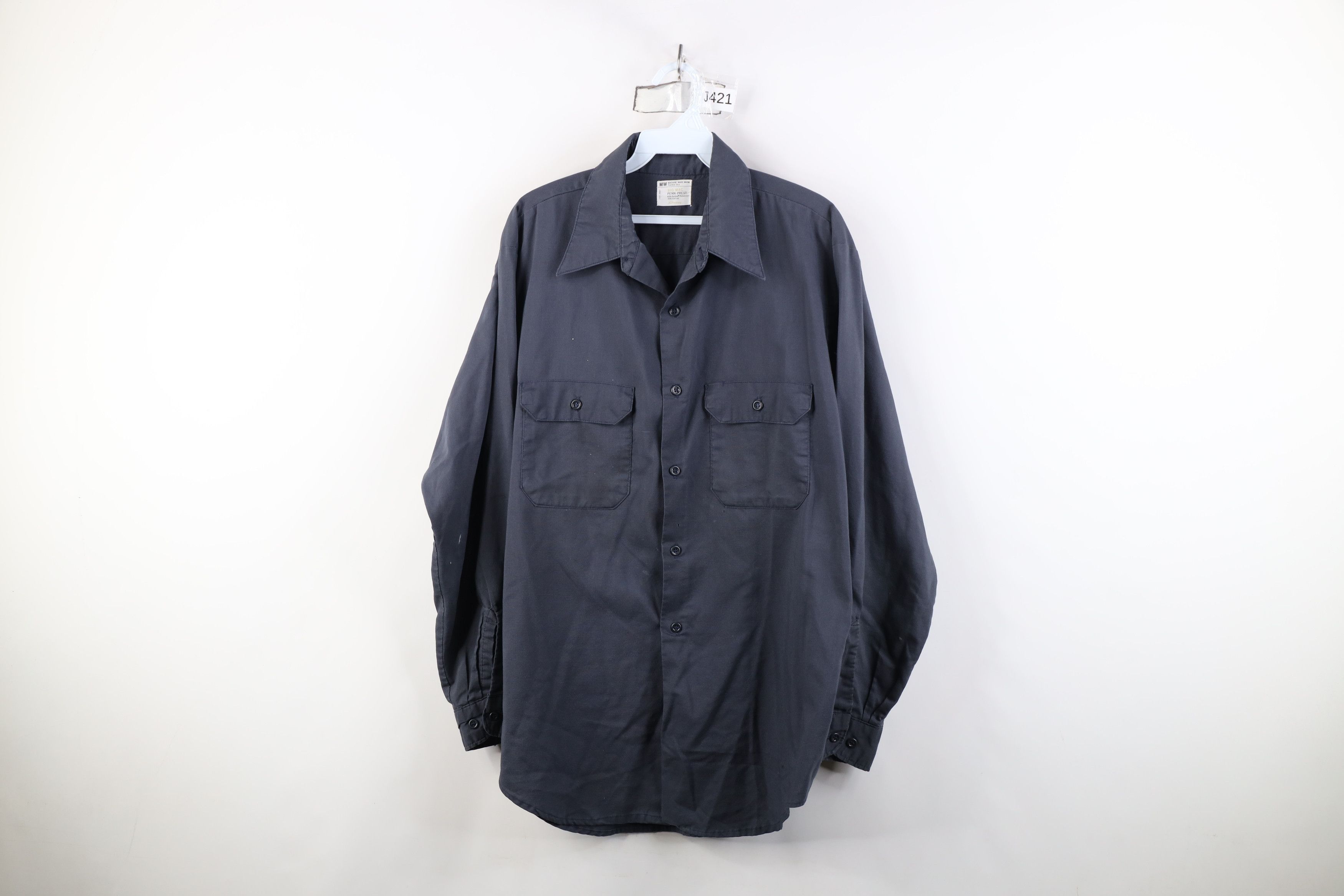 Vintage Vintage 70s Big Mac Workwear Collared Button Shirt Gray USA Size US L / EU 52-54 / 3 - 1 Thumbnail