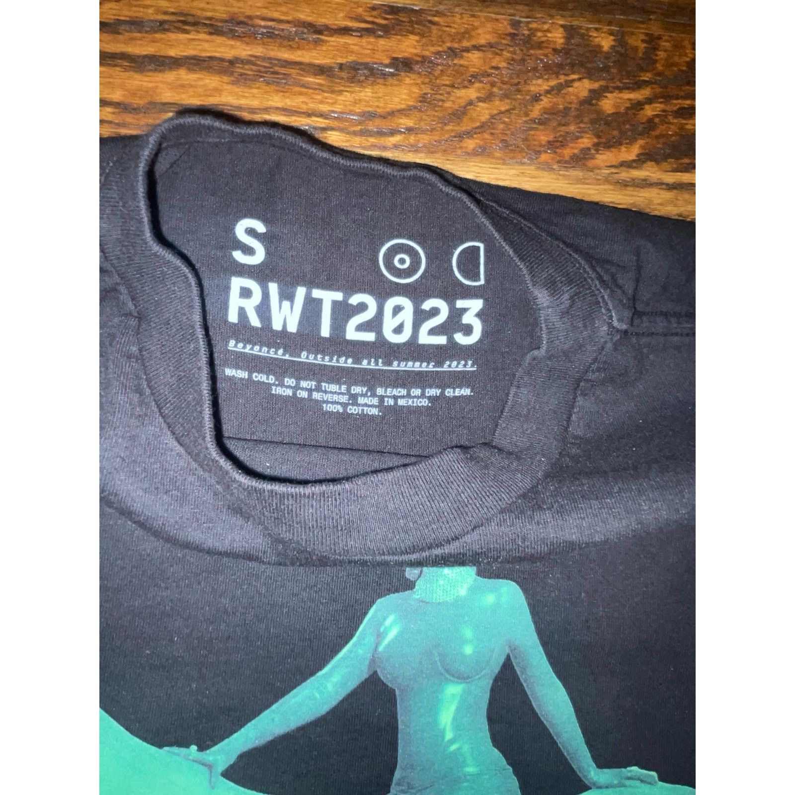 Beyonce BEYONCE RENAISSANCE WORLD TOUR CHROME L/S GREEN HORSE Size S / US 4 / IT 40 - 5 Thumbnail