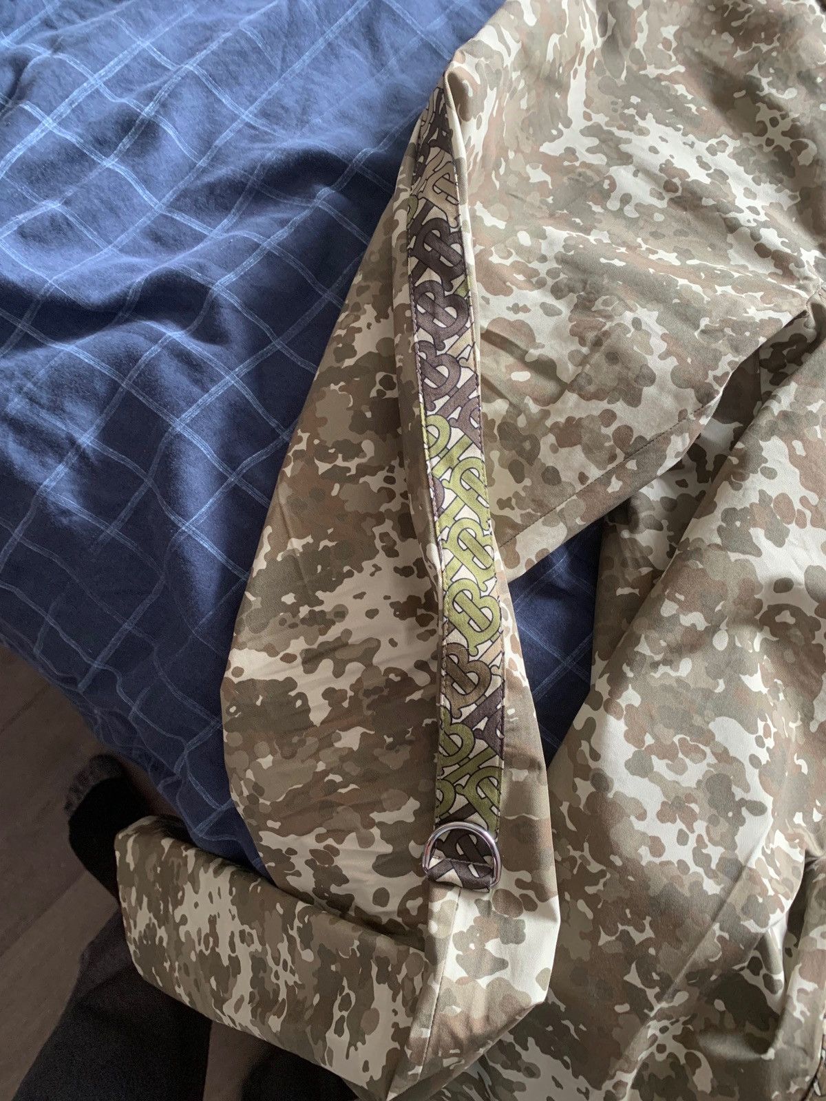 Burberry Burberry Camo Military Khakis Size US 34 / EU 50 - 4 Thumbnail