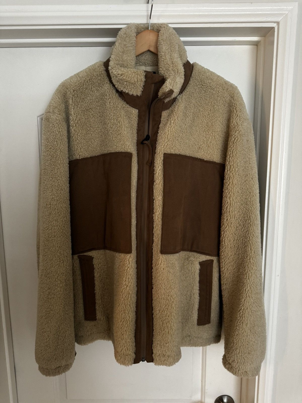 Image of Vince Sherpa Jacket in Beige, Men's (Size XL)