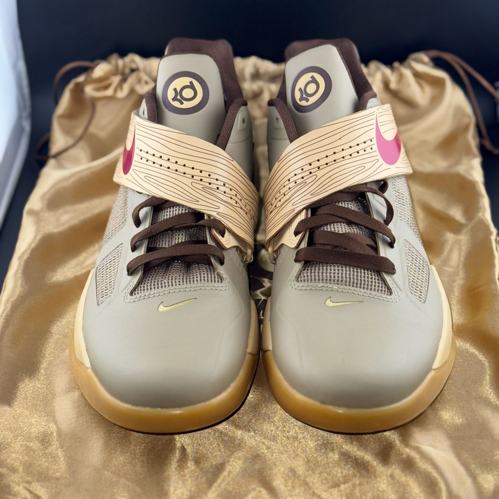 Nike Nike KD 4 Year of the Dragon 2.0 Size US 9.5 / EU 42-43 - 3 Thumbnail