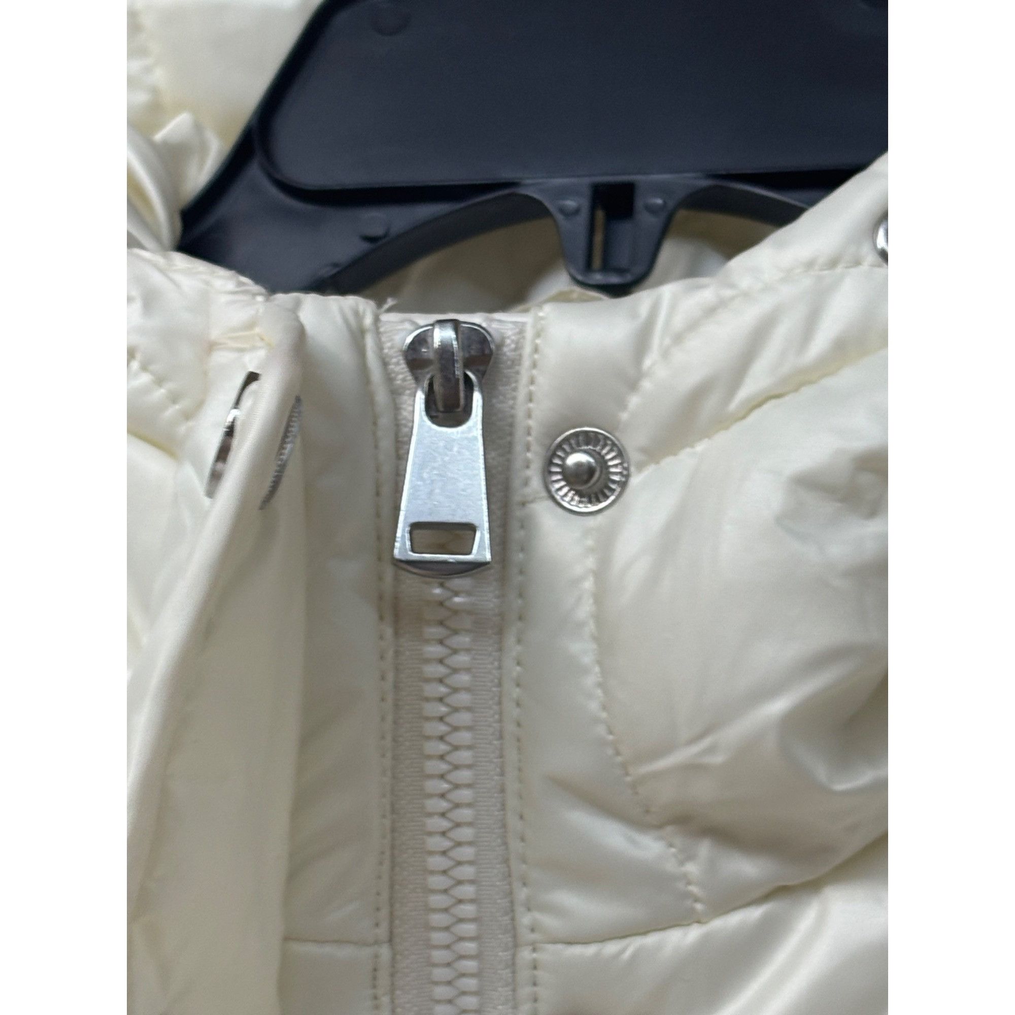 Other St. John's Bay Hooded Midweight Puffer Jacket, Ivory, Sz. XL Size XL / US 12-14 / IT 48-50 - 11 Thumbnail
