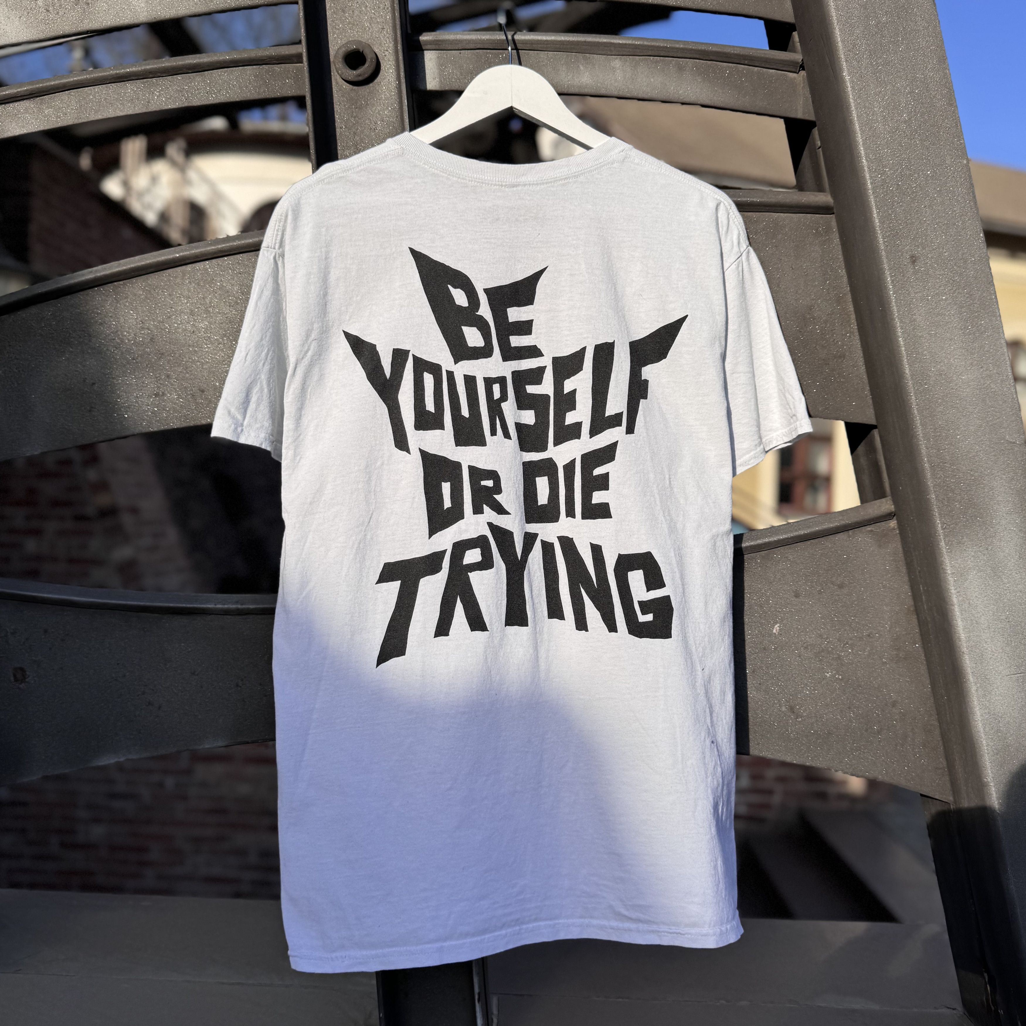 Band Tees Yungblud t shirt Size US L / EU 52-54 / 3 - 2 Thumbnail