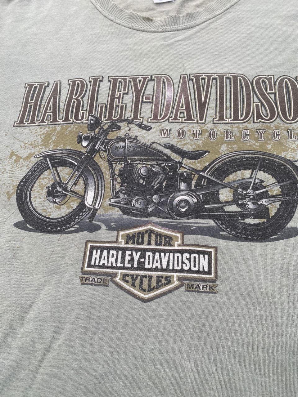 Harley Davidson Vintage Harley Davidson Motorcycles Distressed Tshirt Size US L / EU 52-54 / 3 - 3 Thumbnail