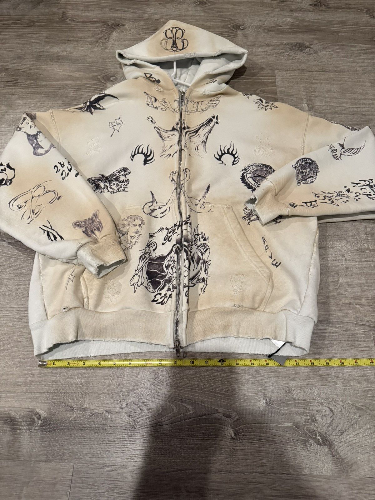 Balenciaga Balenciaga Tattoo Zip Up Hoodie Size US XS / EU 42 / 0 - 4 Thumbnail