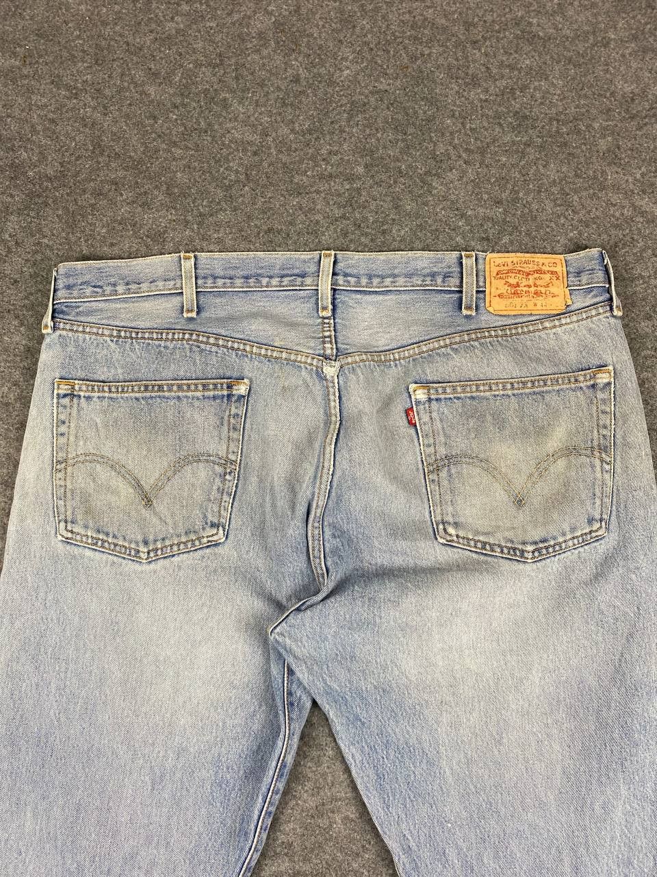 Levi's vintage levis 501xx distressed denim nice design Size US 44 / EU 60 - 3 Thumbnail
