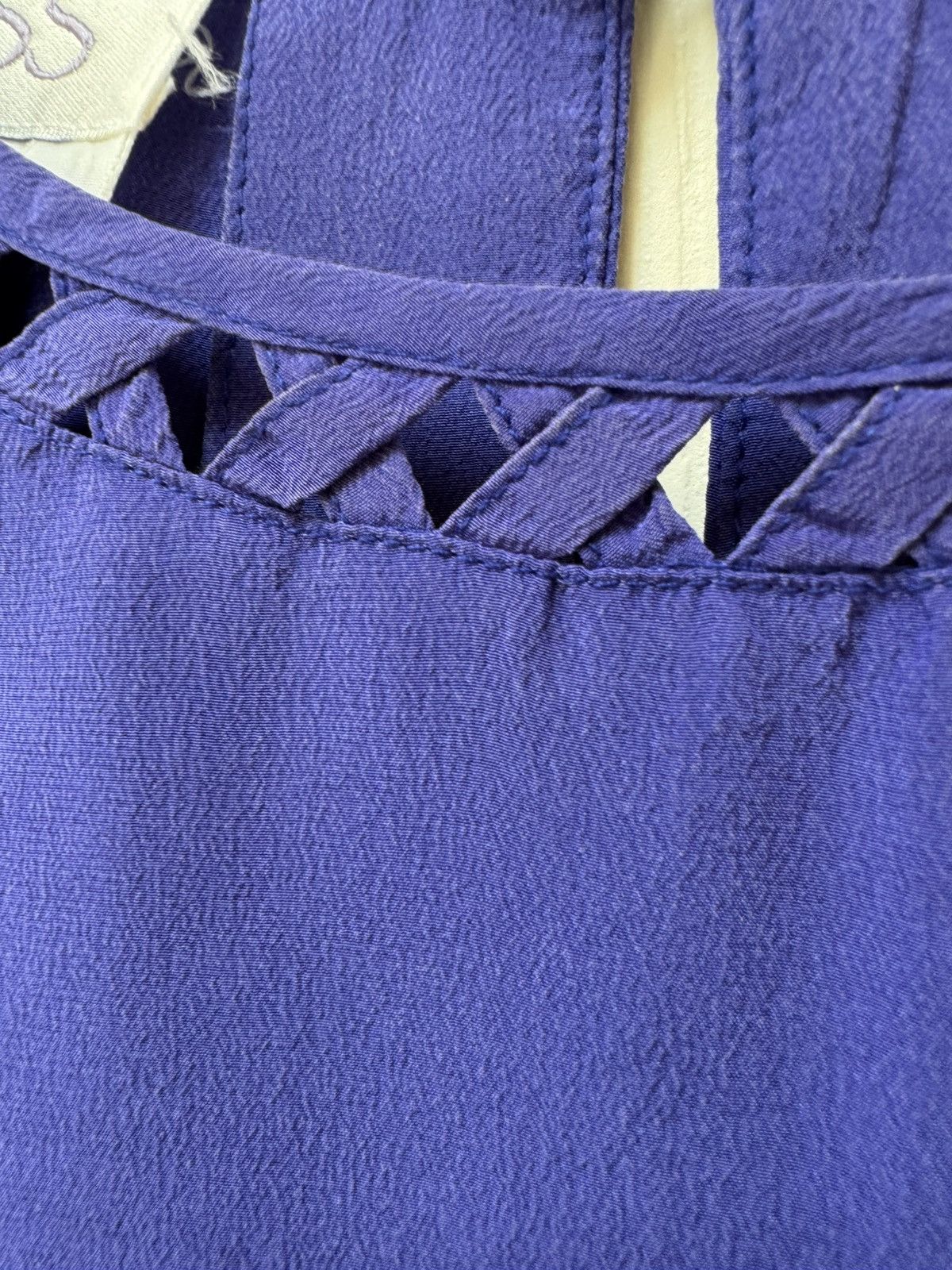 Vintage Tess women’s M vintage 90s button up blouse 100% silk blue Size M / US 6-8 / IT 42-44 - 4 Thumbnail