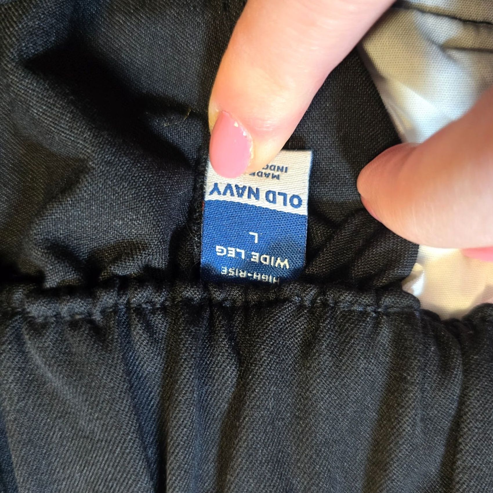 Old Navy Old Navy Pants Womens Large Black Wide-Leg Pleated High Rise Career/Workwear Dress Pants Size 36" / US 14 / IT 50 - 5 Thumbnail