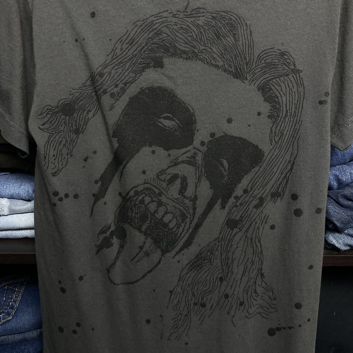 Pleasures Designer Pleasures Big Logo streetwear y2k tee size S Size US S / EU 44-46 / 1 - 2 Thumbnail