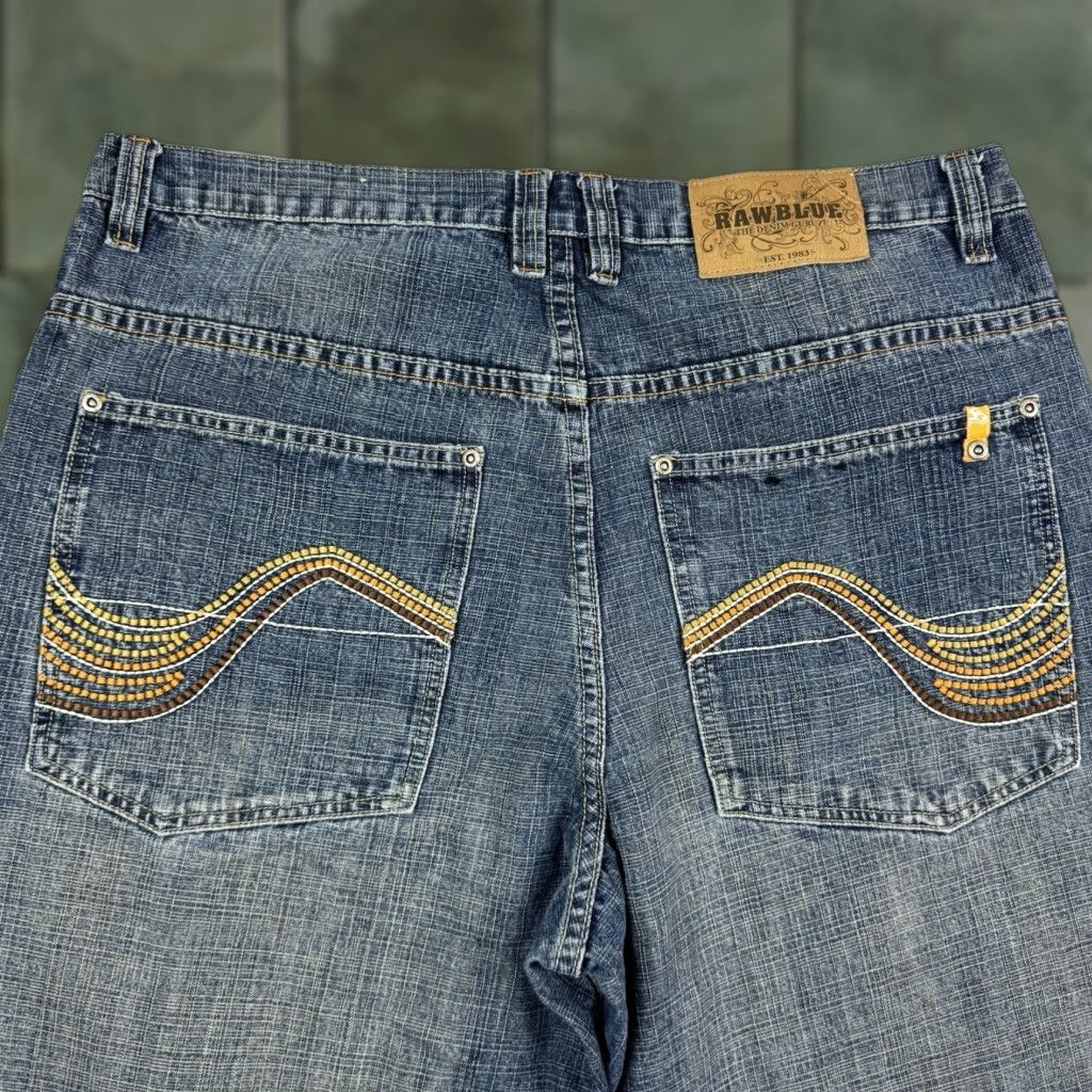 Vintage VINTAGE Raw Blue Jeans Men 36x32 Embroidered Baggy Hipster Punk Grunge Blue 90s Mens Size US 36 / EU 52 - 1 Thumbnail