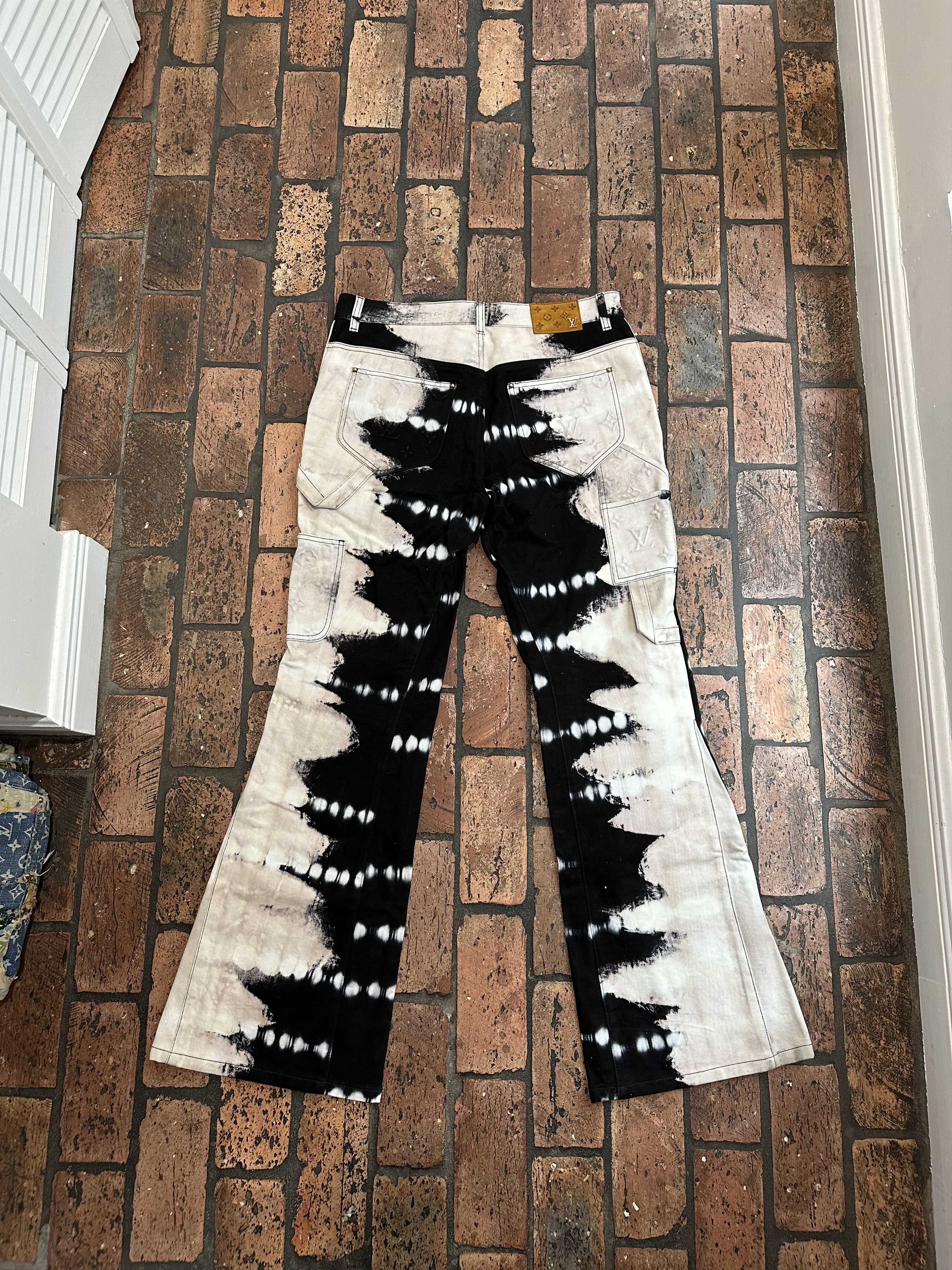 Louis Vuitton Louis Vuitton Tie Dye Carpenter Pants Size US 34 / EU 50 - 2 Thumbnail