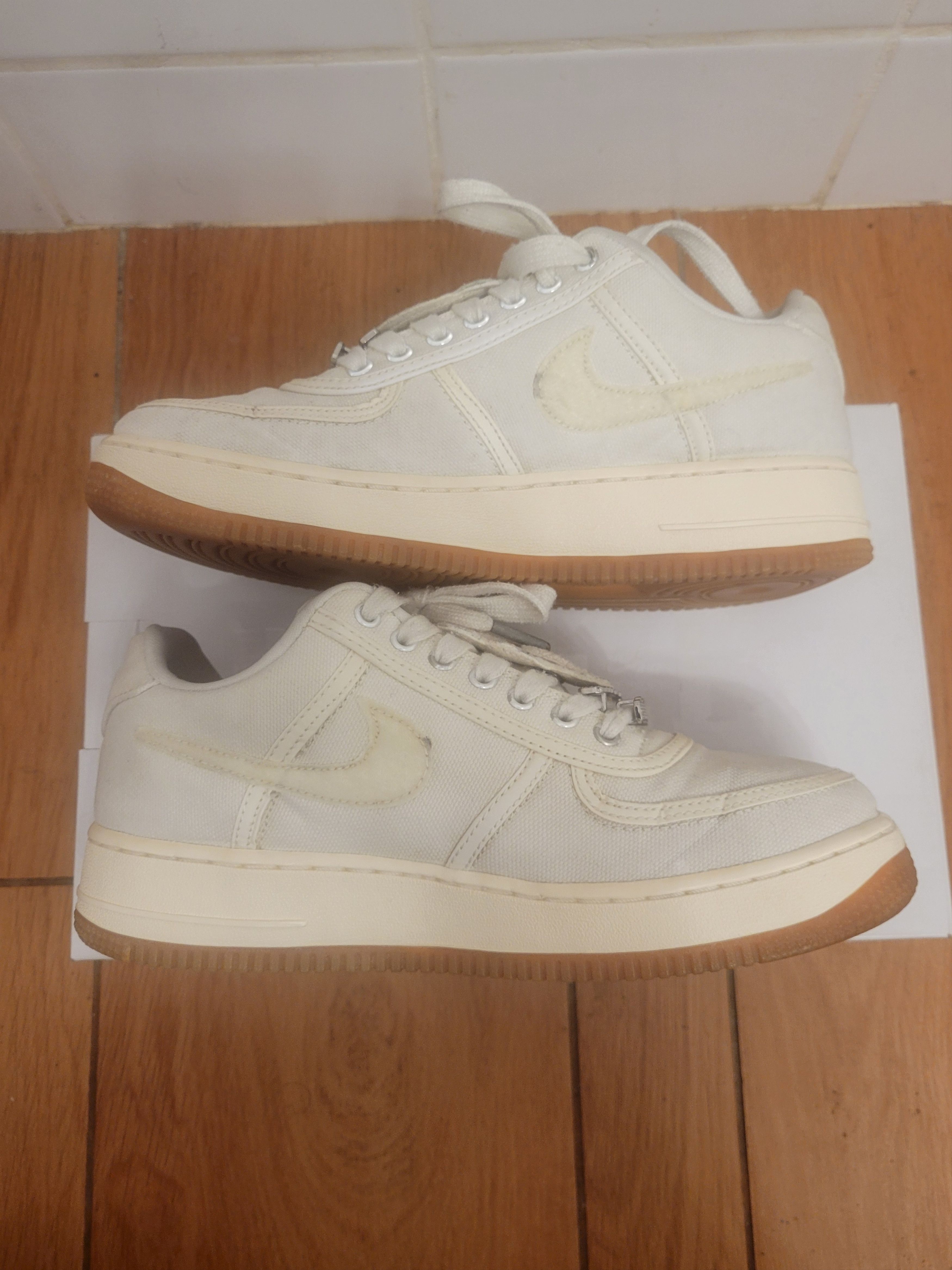 Nike × Travis Scott Nike Air Force 1 Travis Scott Sail Size US 7 / EU 40 - 3 Thumbnail