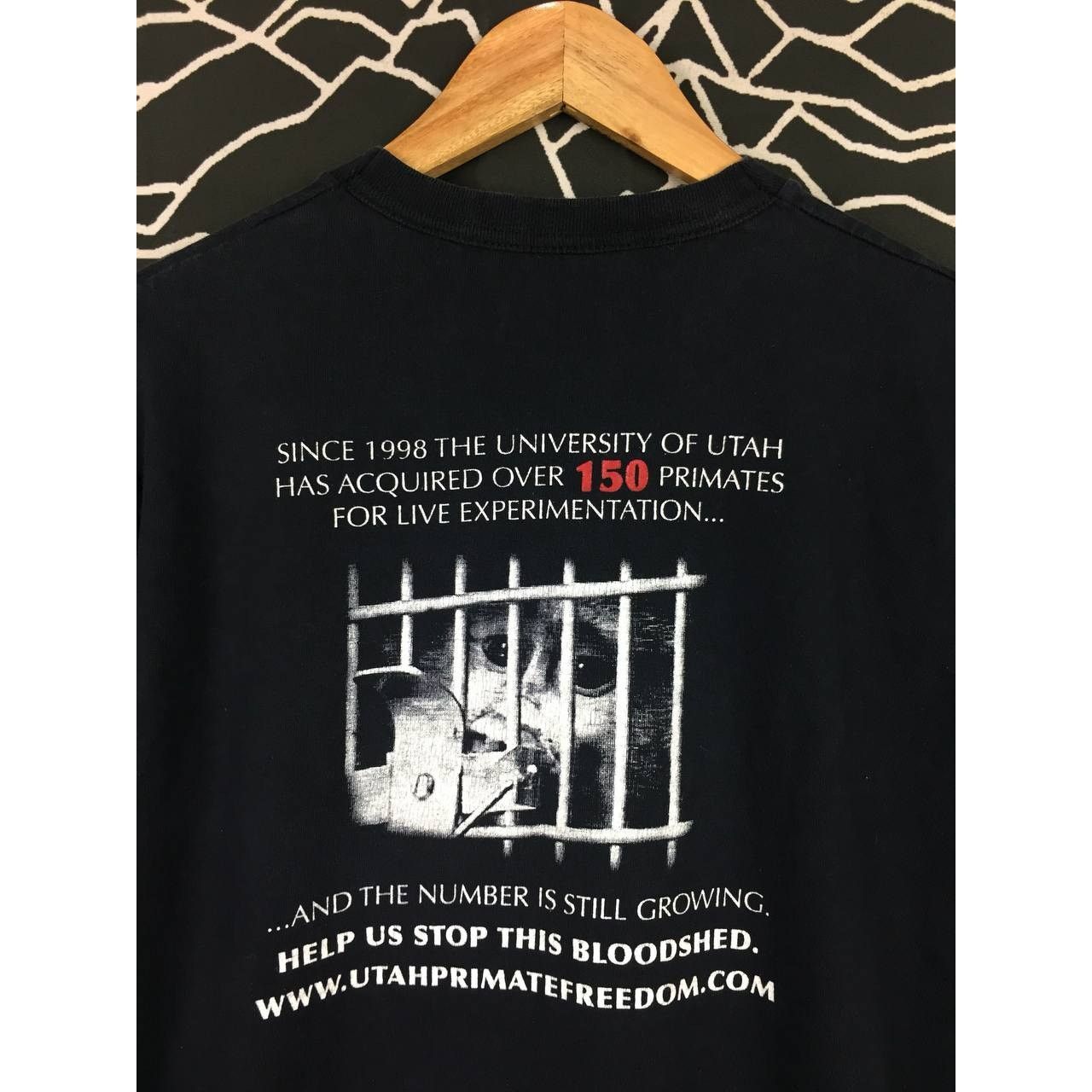Vintage Vtg 90s Utah Primate Freedom Protest Animal Rights Tee Size US M / EU 48-50 / 2 - 3 Thumbnail