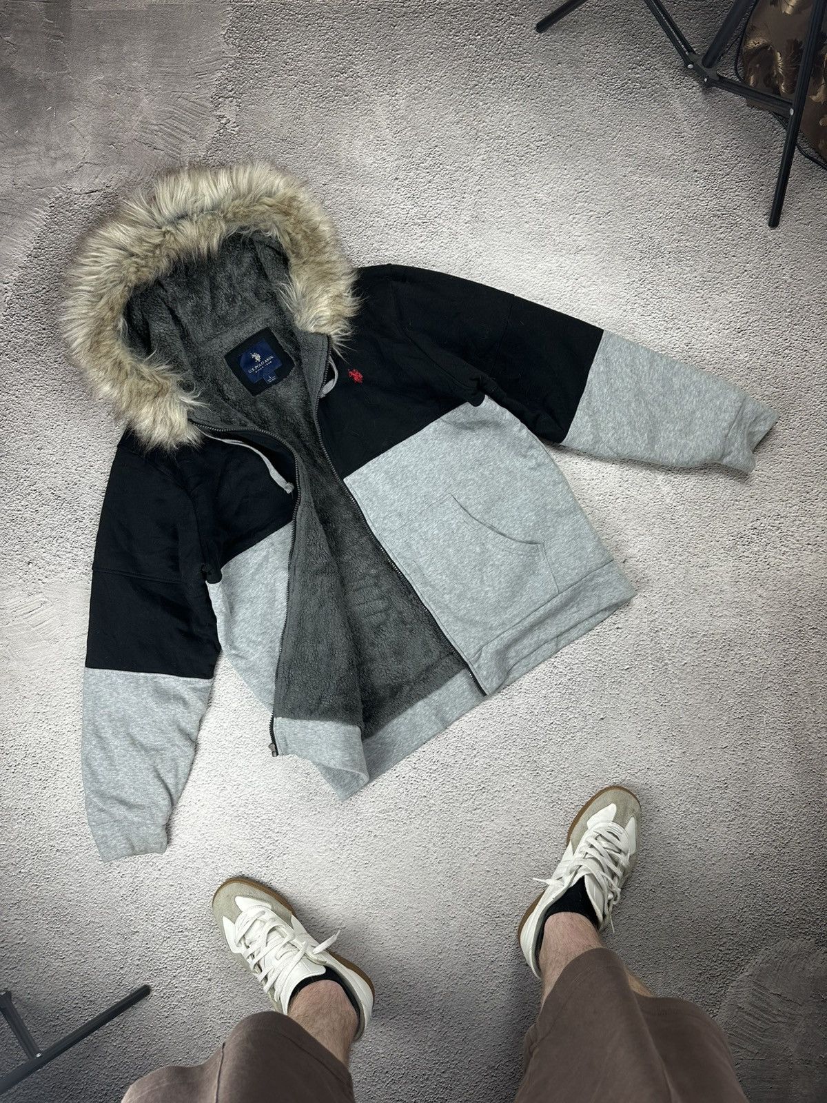 Polo Ralph Lauren Vintage Polo Ralph Lauren Full Zip Hoodie Fur Fuzzy LGB Size US L / EU 52-54 / 3 - 1 Thumbnail