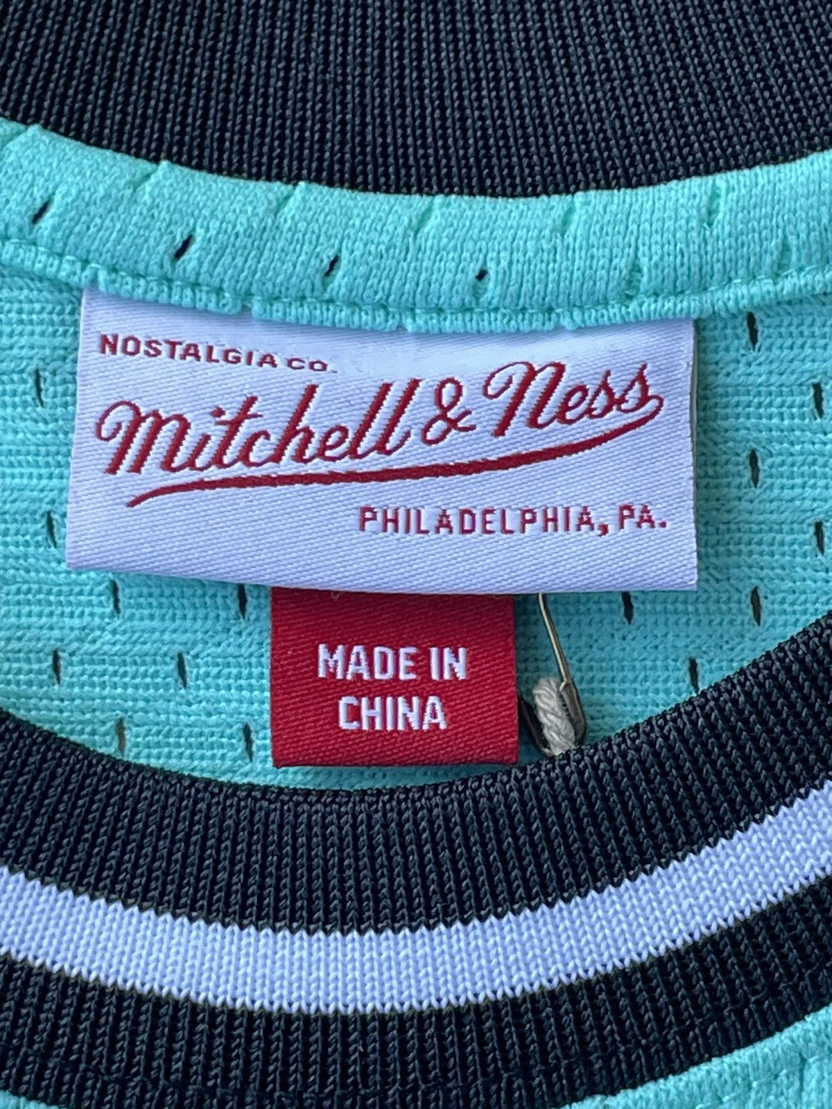 Mitchell & Ness × Tiffany & Co. Tiffany & Co X Mitchell & Ness Basketball Jersey Size US XL / EU 56 / 4 - 6 Thumbnail