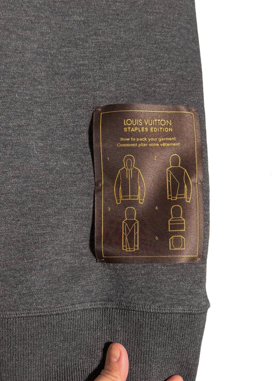 Louis Vuitton Louis Vuitton Grey Double Face Travel Hoodie Size US XL / EU 56 / 4 - 10 Thumbnail