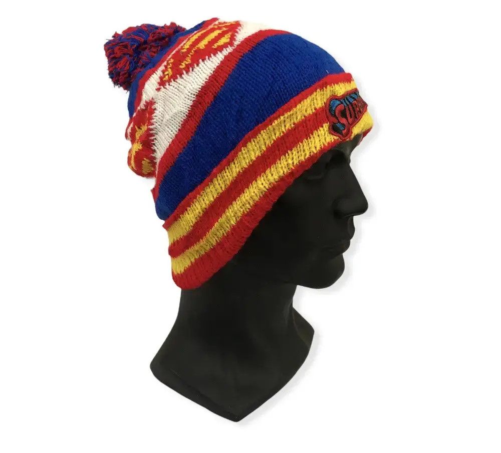 DC Comics × Marvel Comics Vintage Superman Cartoon Beanie Hat Size ONE SIZE - 3 Thumbnail