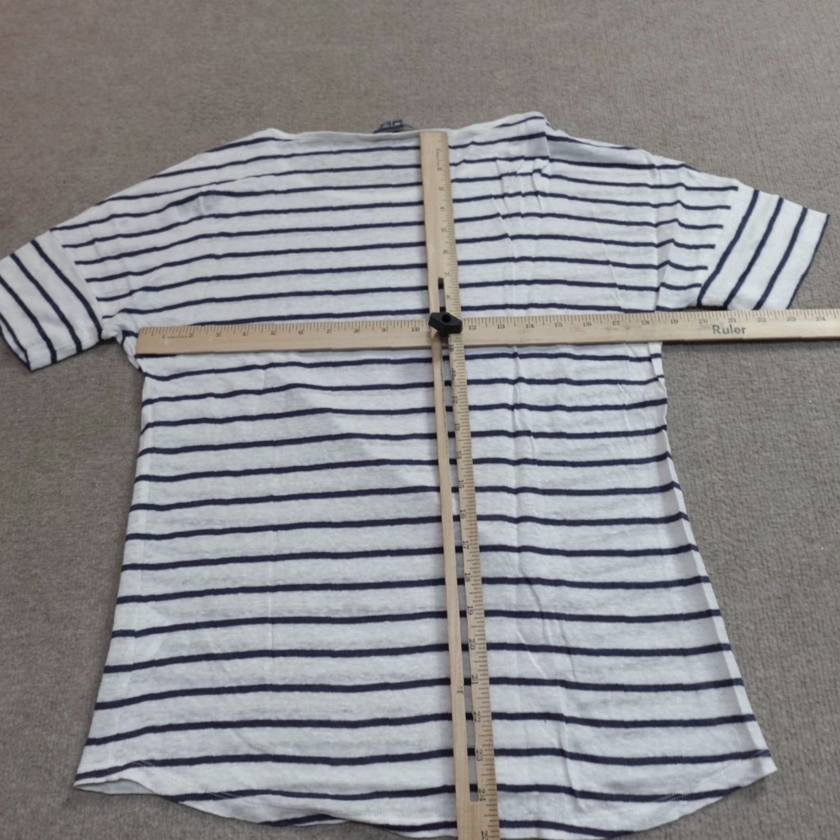 Vince Vince Womens Shirt XS White Crewneck Linen Breton Stripe Short Sleeve T-Shirt Womens XS White Linen Breton Stripe Vince Shirt Size XS / US 0-2 / IT 36-38 - 4 Thumbnail
